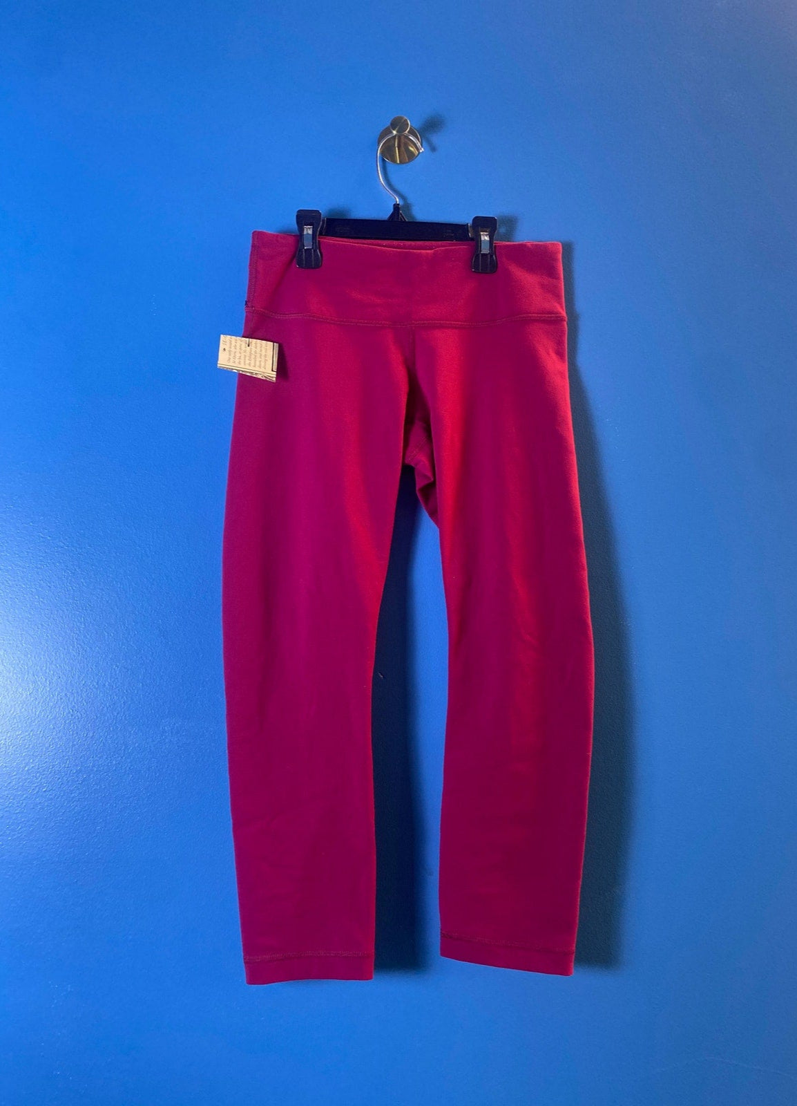 Lululemon Hot Pink Yoga Capris Leggings Pants Women's Size 4