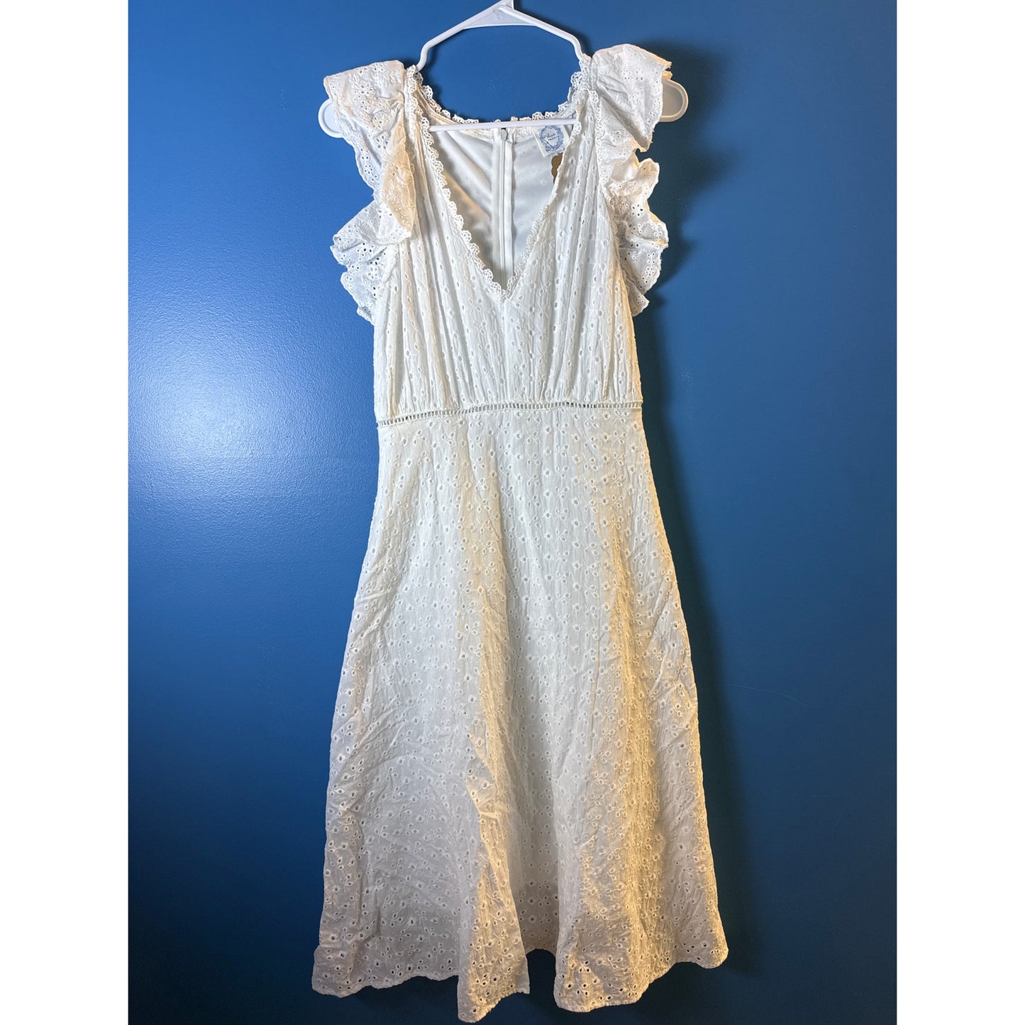 Blue Rain White Eyelet Embroidered Lace Ruffle V-Neck Midi Sundress Size Medium