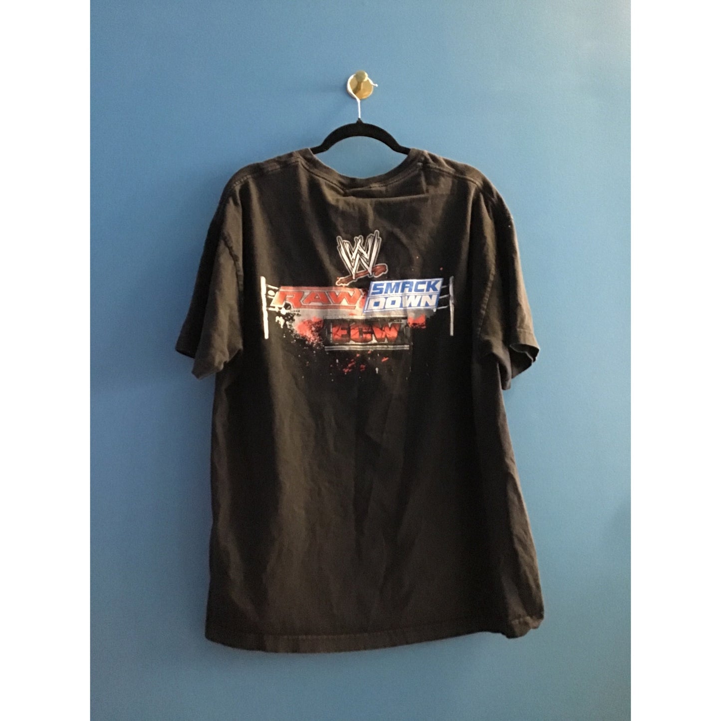 2007 Vintage WWE Smackdown Raw ECW Graphic Short Sleeve Tee Men's Size XL
