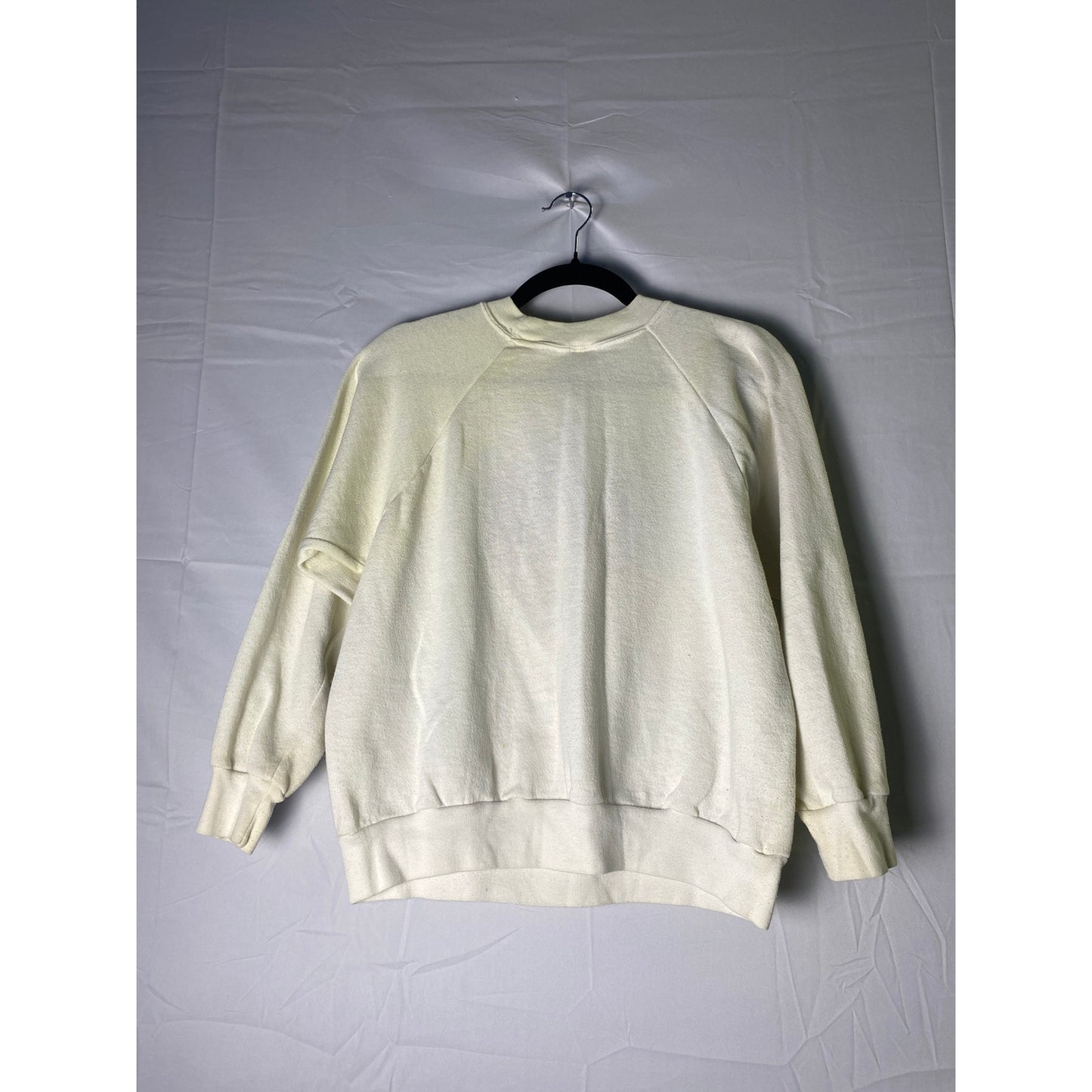 Vintage 80s 202 USA Indiana Hoosiers Logo Patch Crew Neck Ivory Sweater Medium