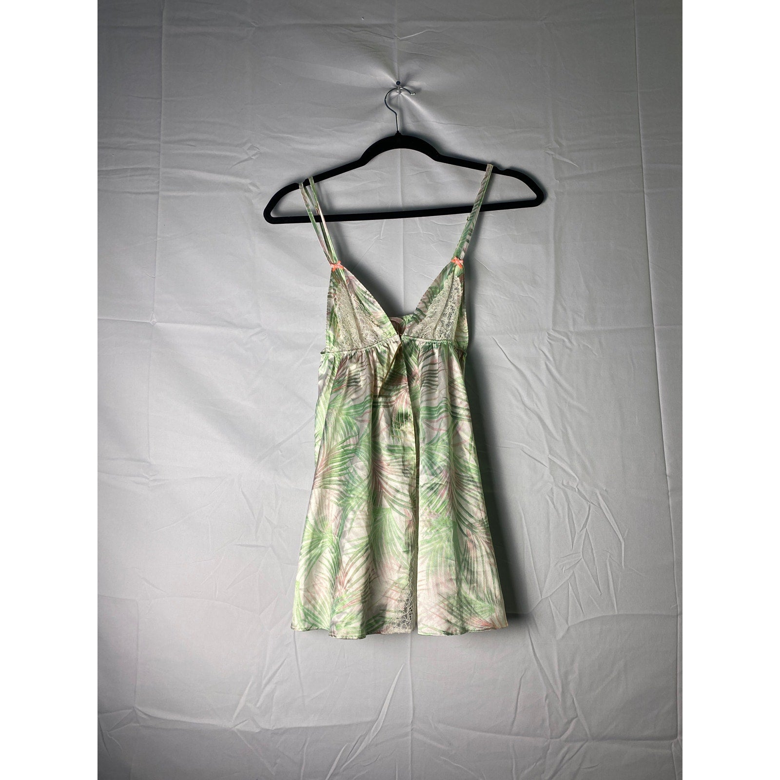 Victoria’s Secret Green Pink Floral Lingerie Baby Doll V-neck Top Women's Small