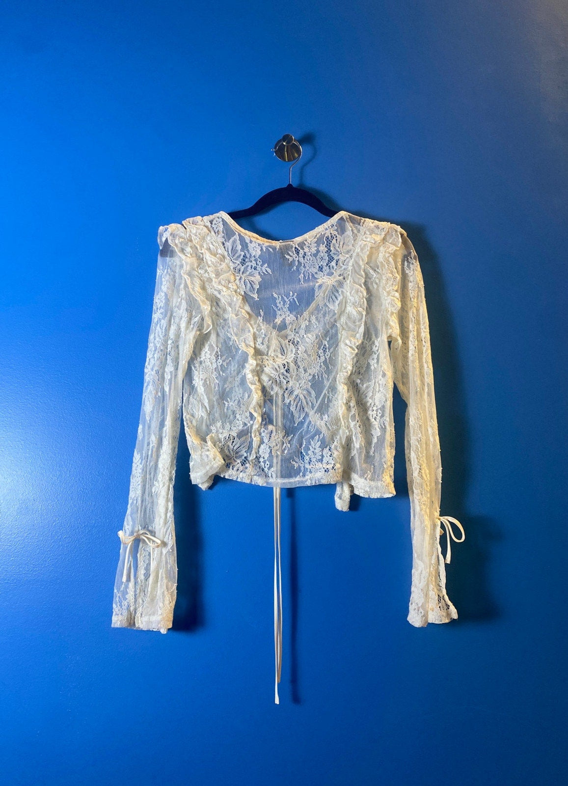 WF Cream Lace Cropped Cardigan Front Tie Long Sleeve Women's Size Small