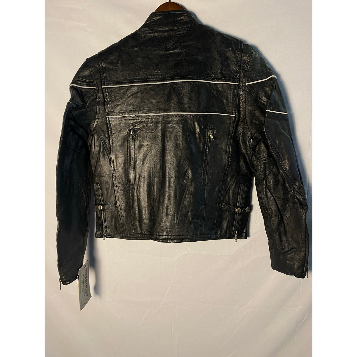 NWT Unik Lightweight Ganuine Black Leather Jacket w/White Stripes