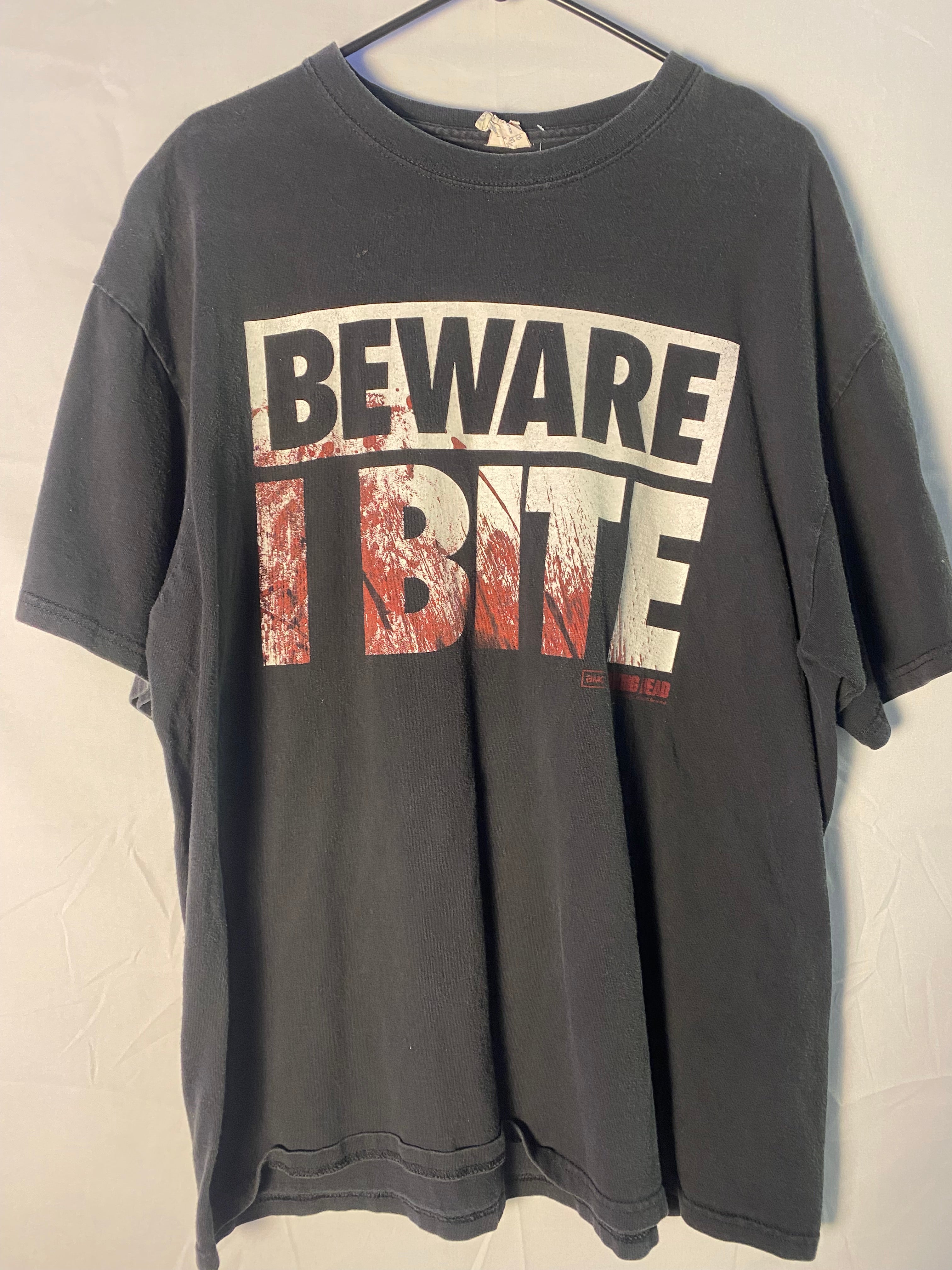 Beware I Bite XL Dead T