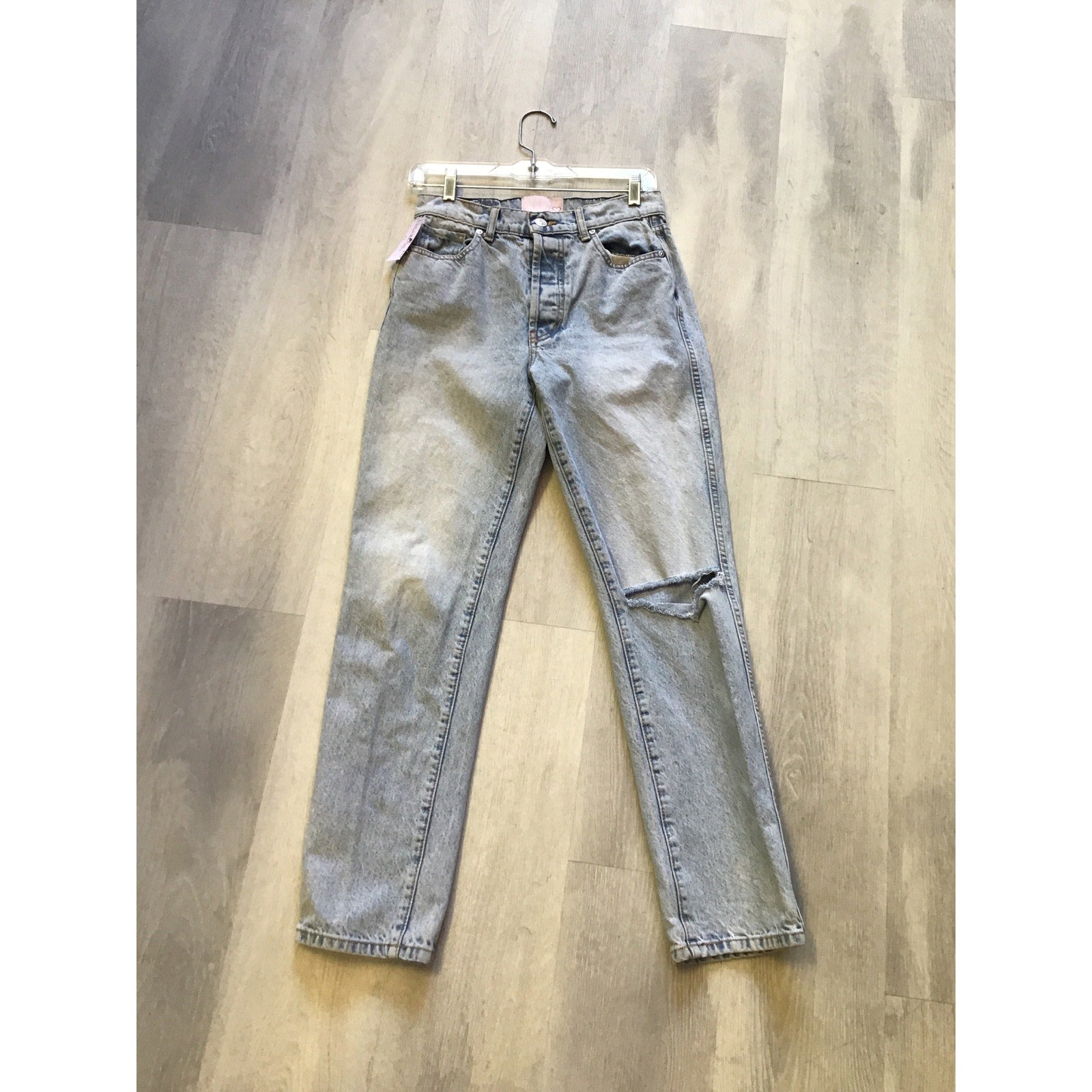 Revice Light Wash Distressed Denim Jeans Straight Leg Pockets Women's Size 27
