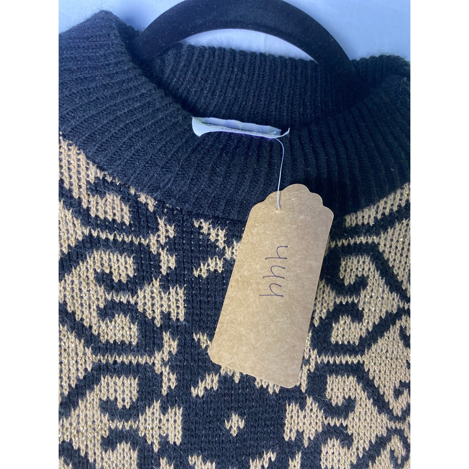 Vintage Arielle Beige Black Metallic Thread Crew Neck Pullover Sweater Size Small