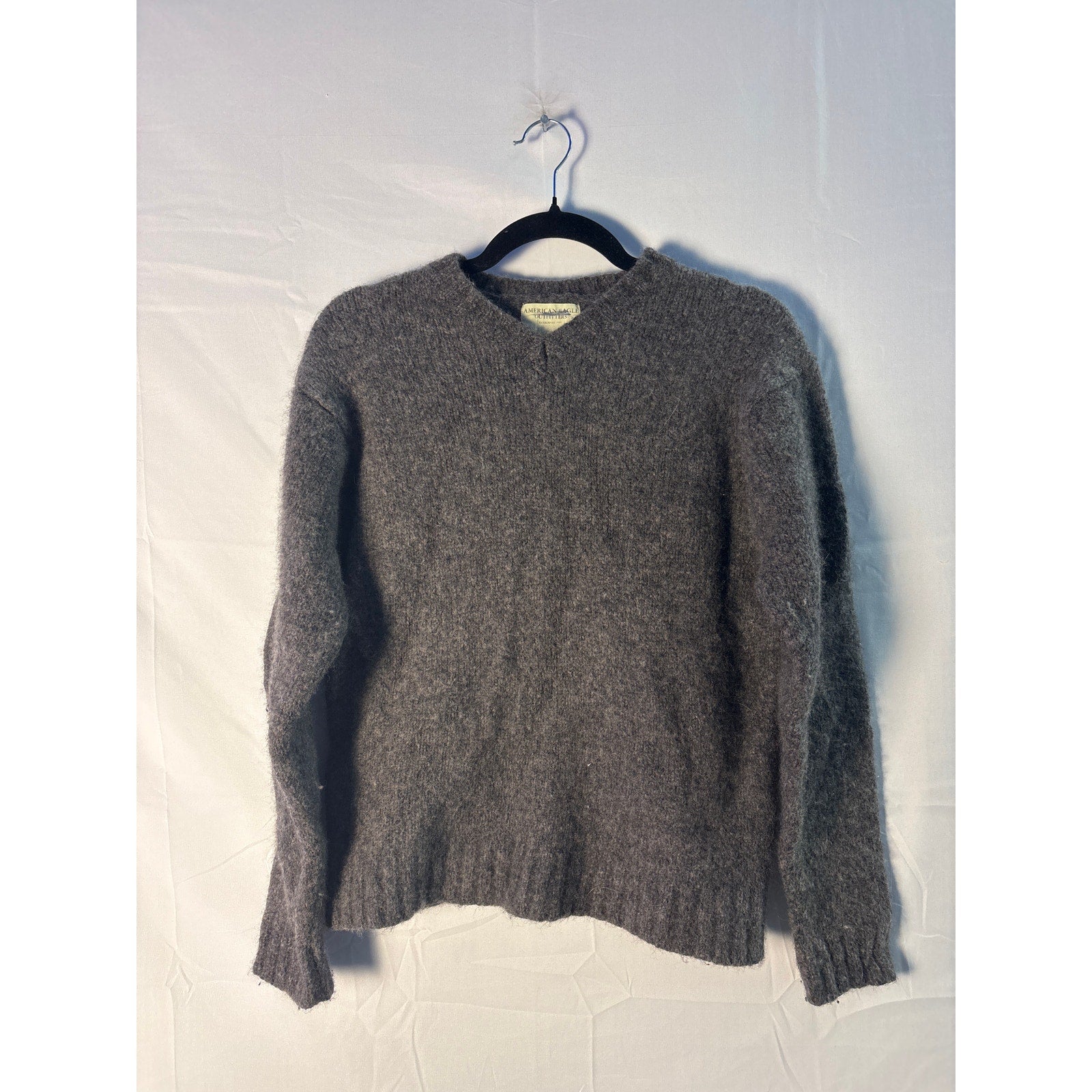 American Eagle Outfitters Gray V-neck Sweater Pullover Wool Blend Women's Medium