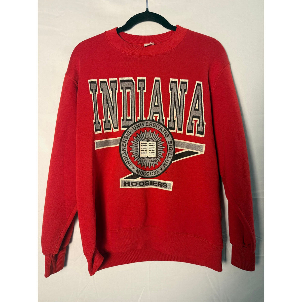 Wolf Red Indiana Hoosiers Graphic Crewneck Sweatshirt Men's Size Medium