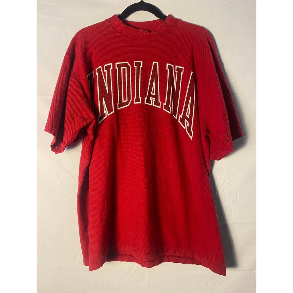 Vtg IU Ribbed Tshirt