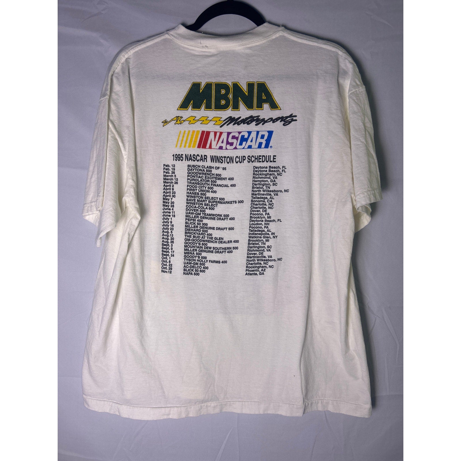 Vintage 1995 NASCAR #95 MBNA Motorsports White T-shirt Men's Size XL