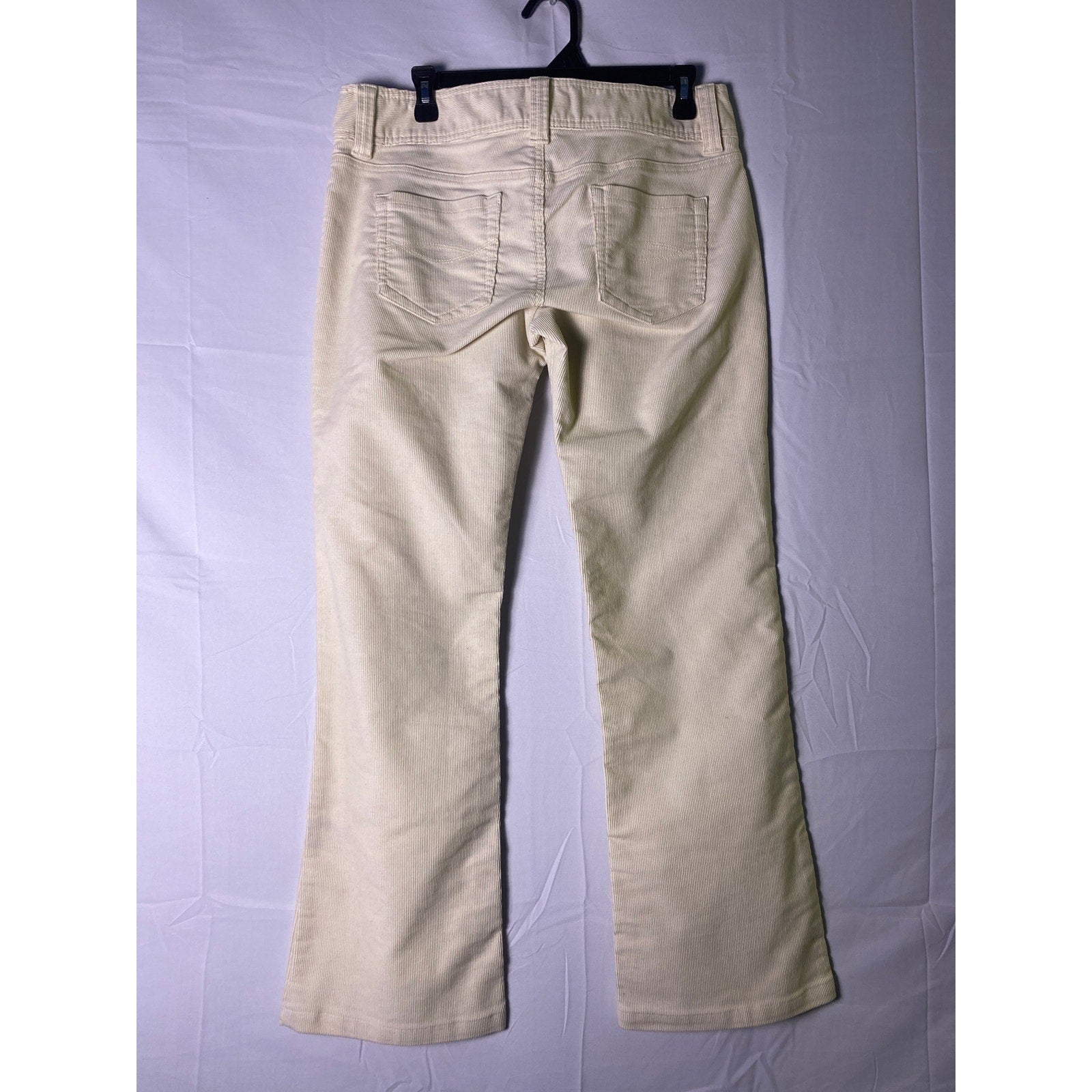 Abercrombie White Corduroy Straight Leg Light Wash 5-Pockets Size 8