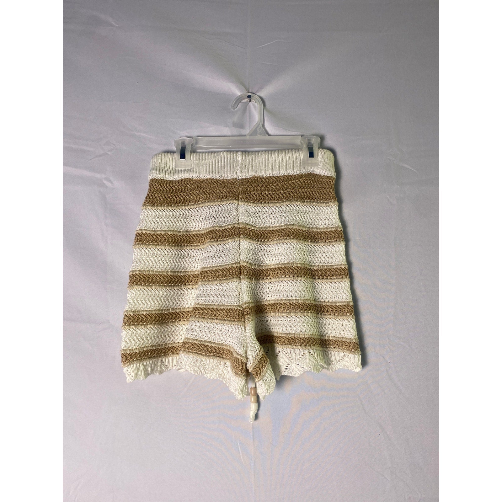 Madden nyc White Tan Striped Crochet Tie Waist Shorts Women's Size XS