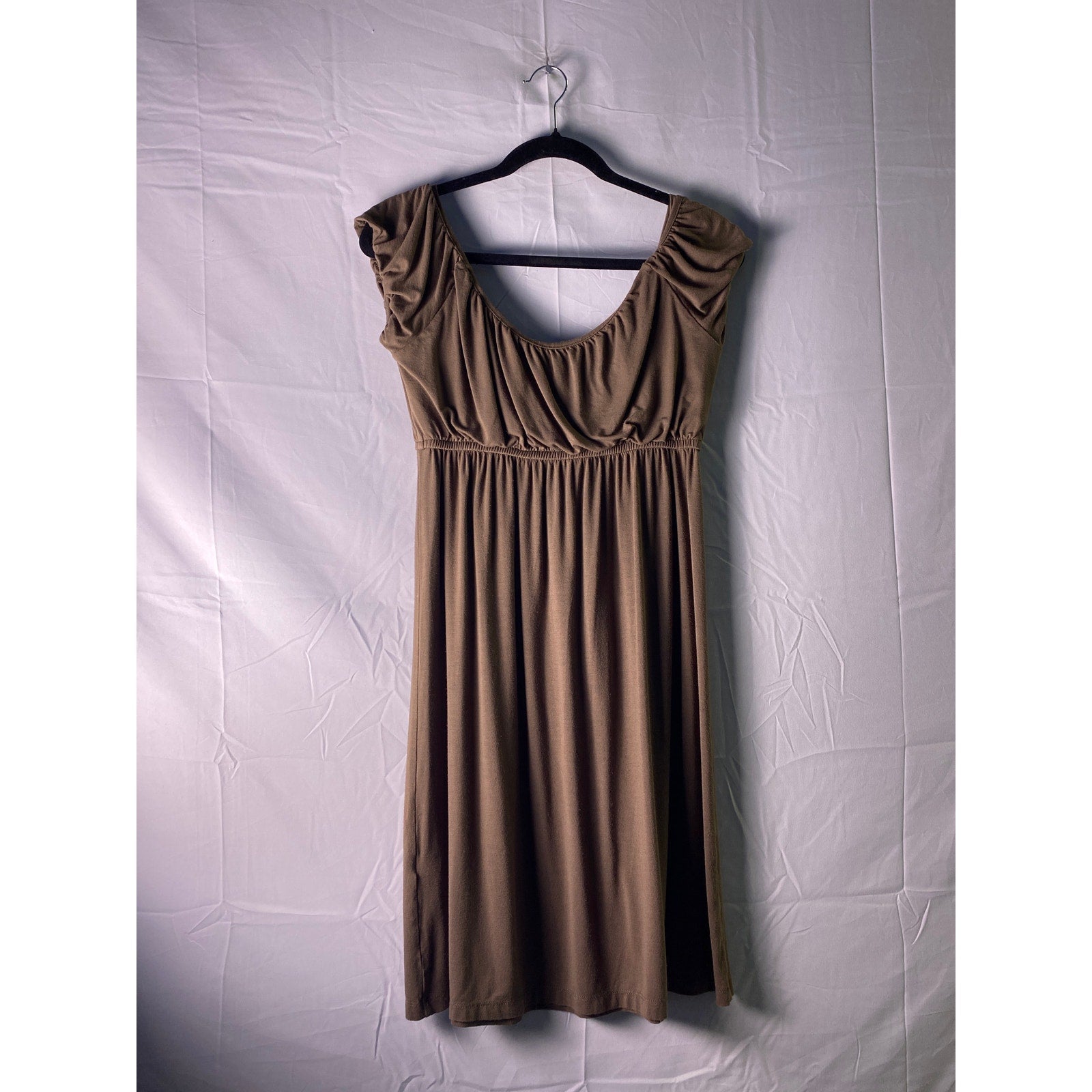 Saint Tropez West Brown Pleated Mini Dress Cap Sleeve Women's Size XS