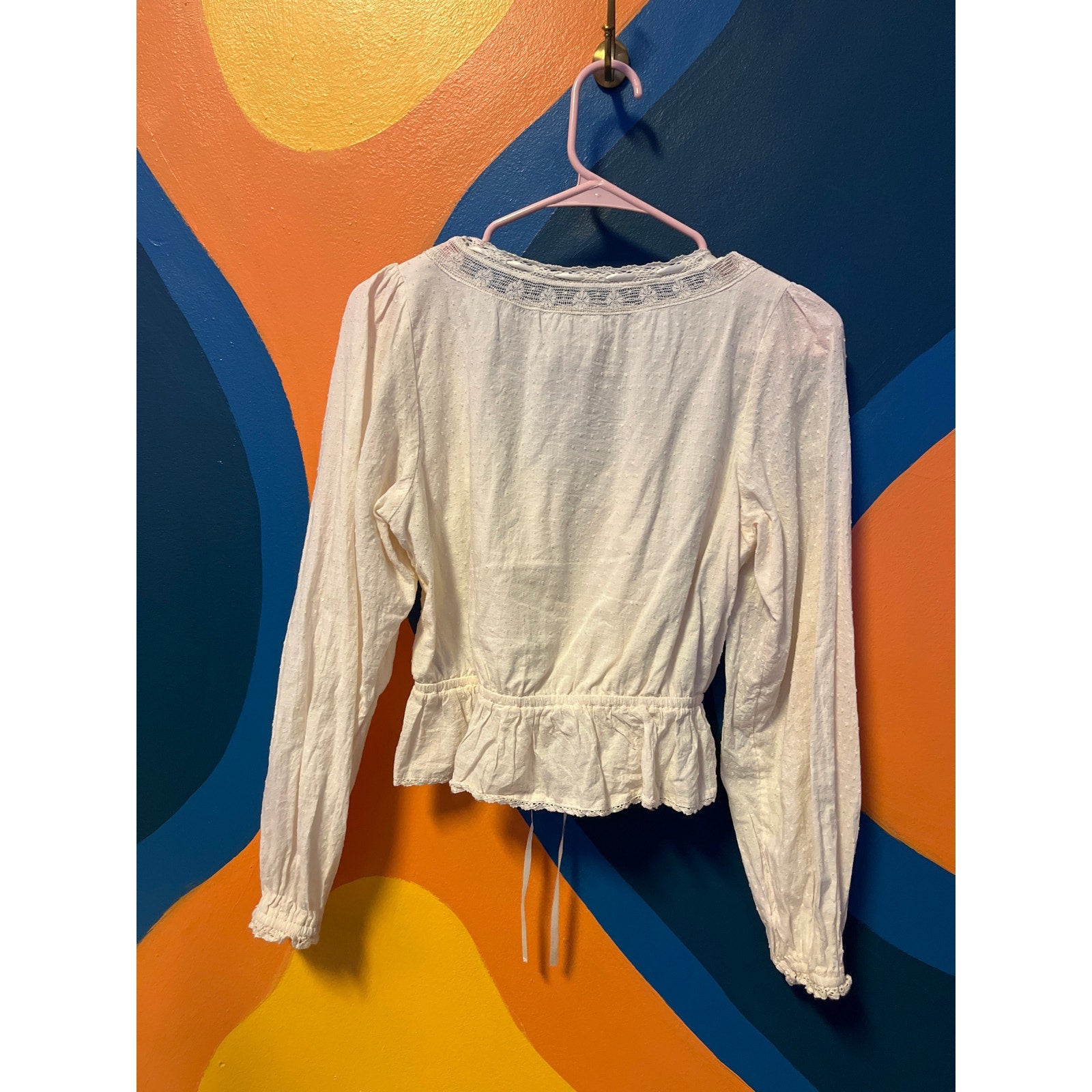 American Eagle White Floral Lace Peplum Top Blouse Scoop Neck Women's Size Small
