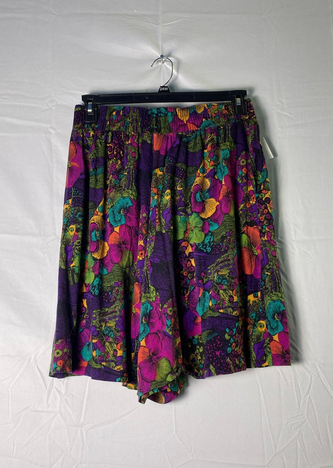 Vintage 80s-90s Norton Mc Naughton Floral Print Shorts Pull On Women's Size 14