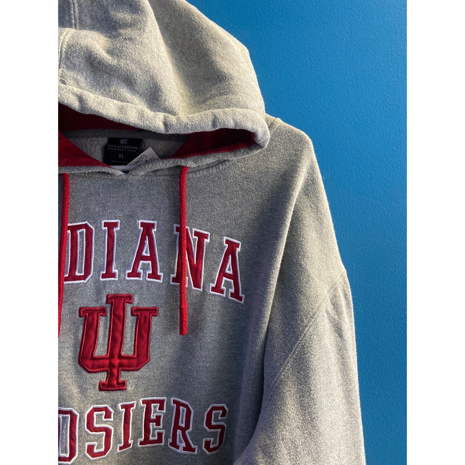 Colosseum IU INDIANA Hoosiers Drawstring Red Gray Pullover Hoodie Men's Size XL