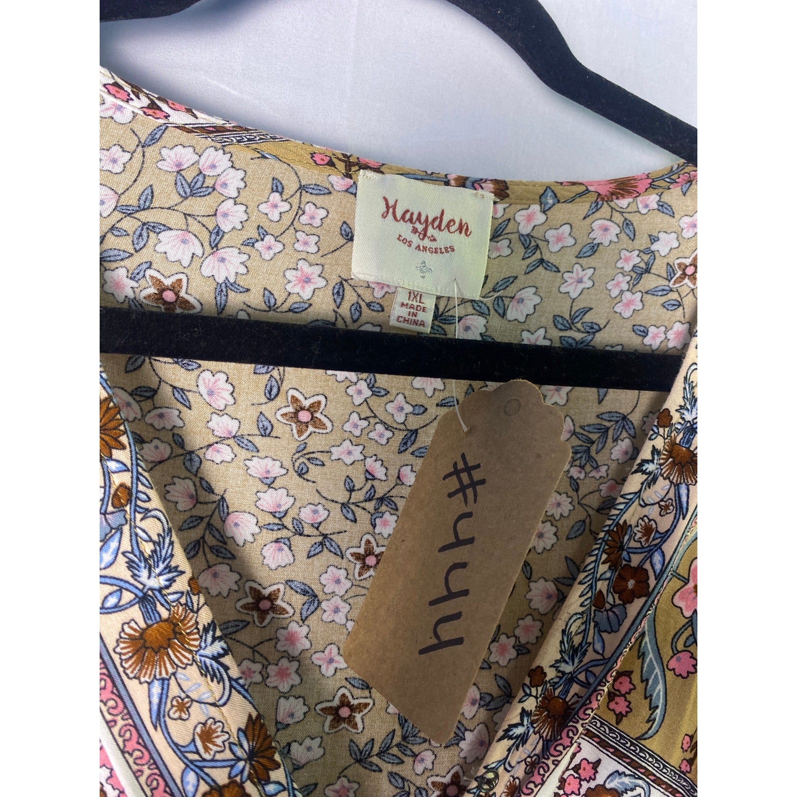 Hayden Los Angeles Tan Floral Flowy Boho Peasant Blouse Top Women's Plus 1XL