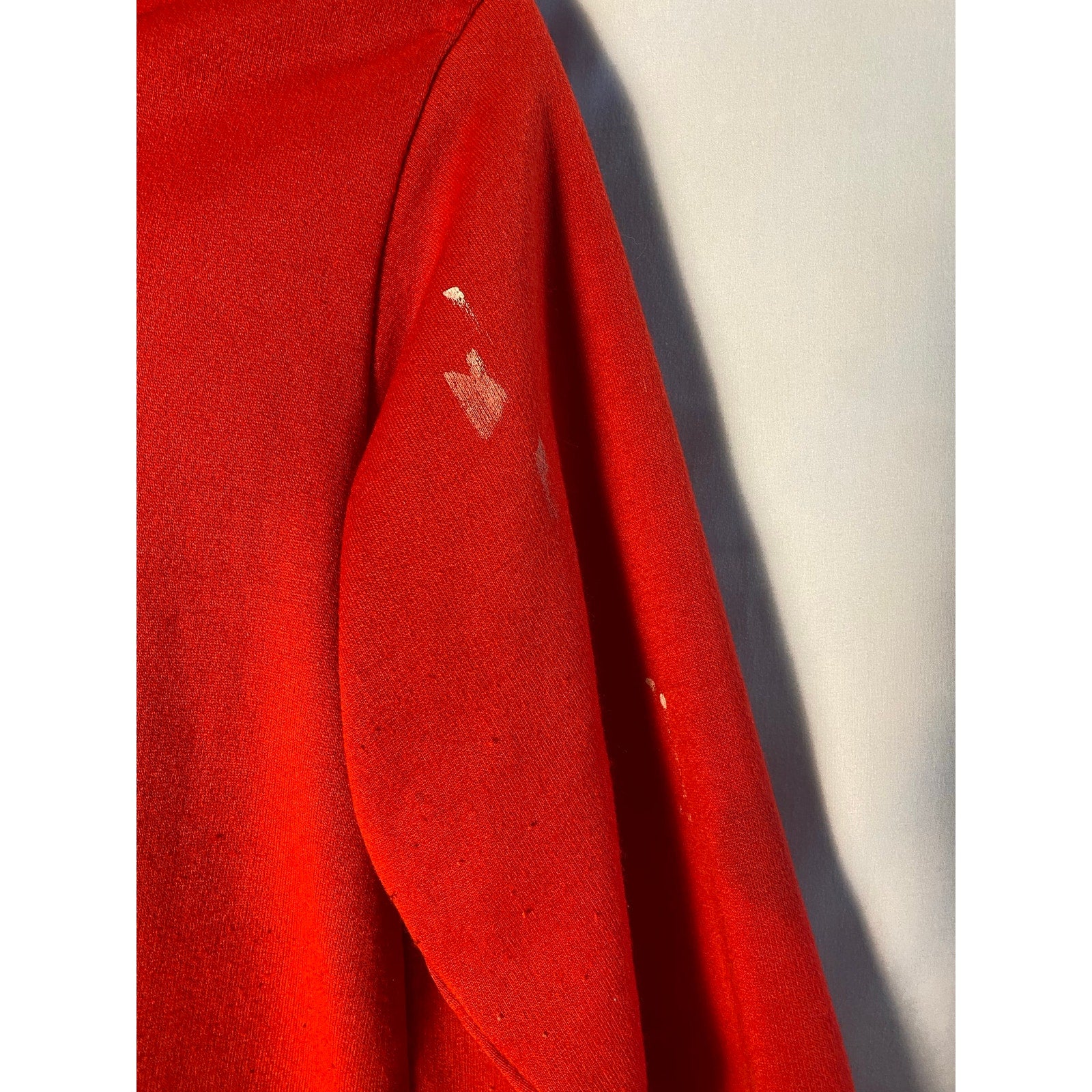 80s Vintage Red Zip-Up Hoodie w/Paint Marks+Stains