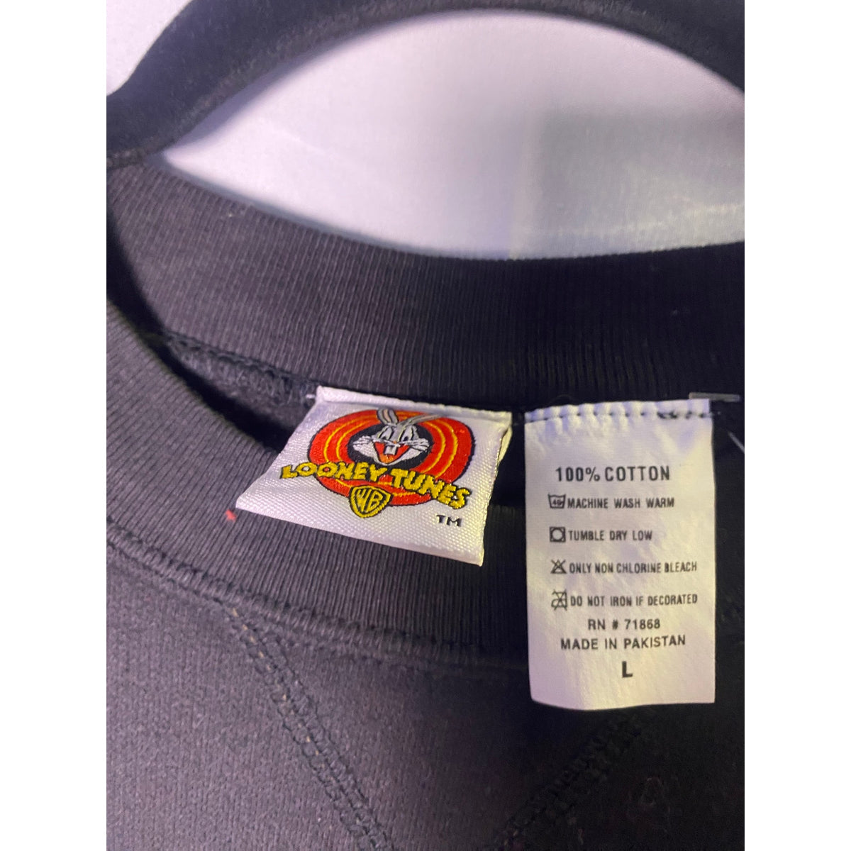 Vintage 90’s Looney Toones Tasmanian Devil Black Crewneck Sweatshirt Men's Large