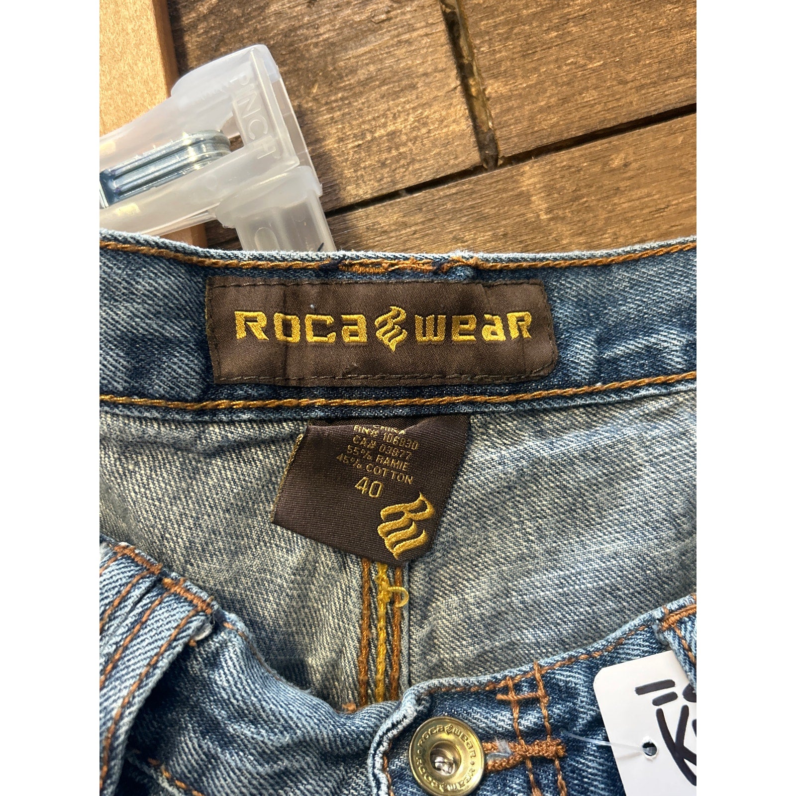 Y2K Rocawear Embroidered Yellow "R" Straight Leg Medium Wash Jeans Men's Size 40