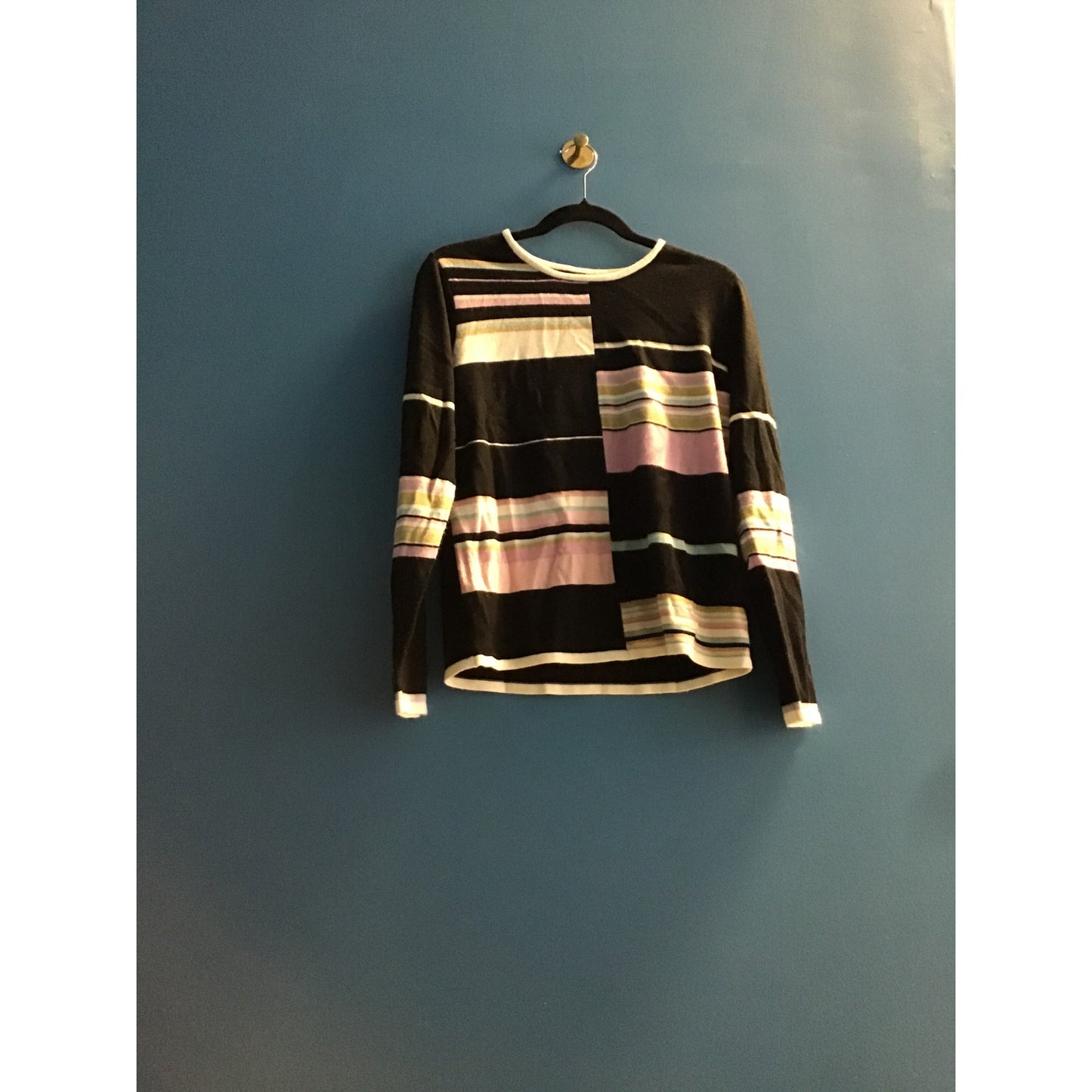 Colorblock White Black Pink Round Neck Pullover Sweater Women's Size Large
