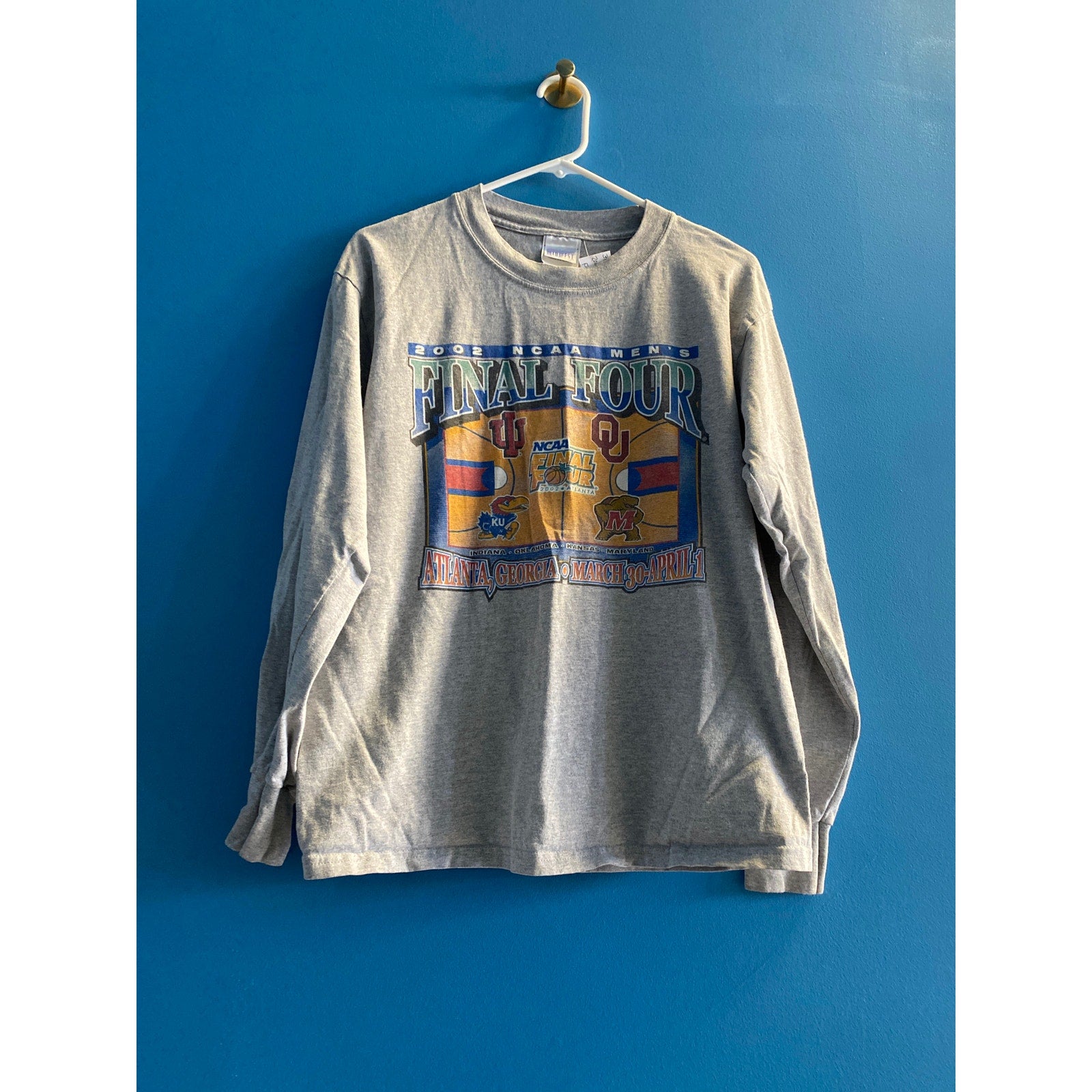 Midwest 2002 NCAA Men's Final Tour Atlanta Georgia Gray Long Sleeve Shirt Medium