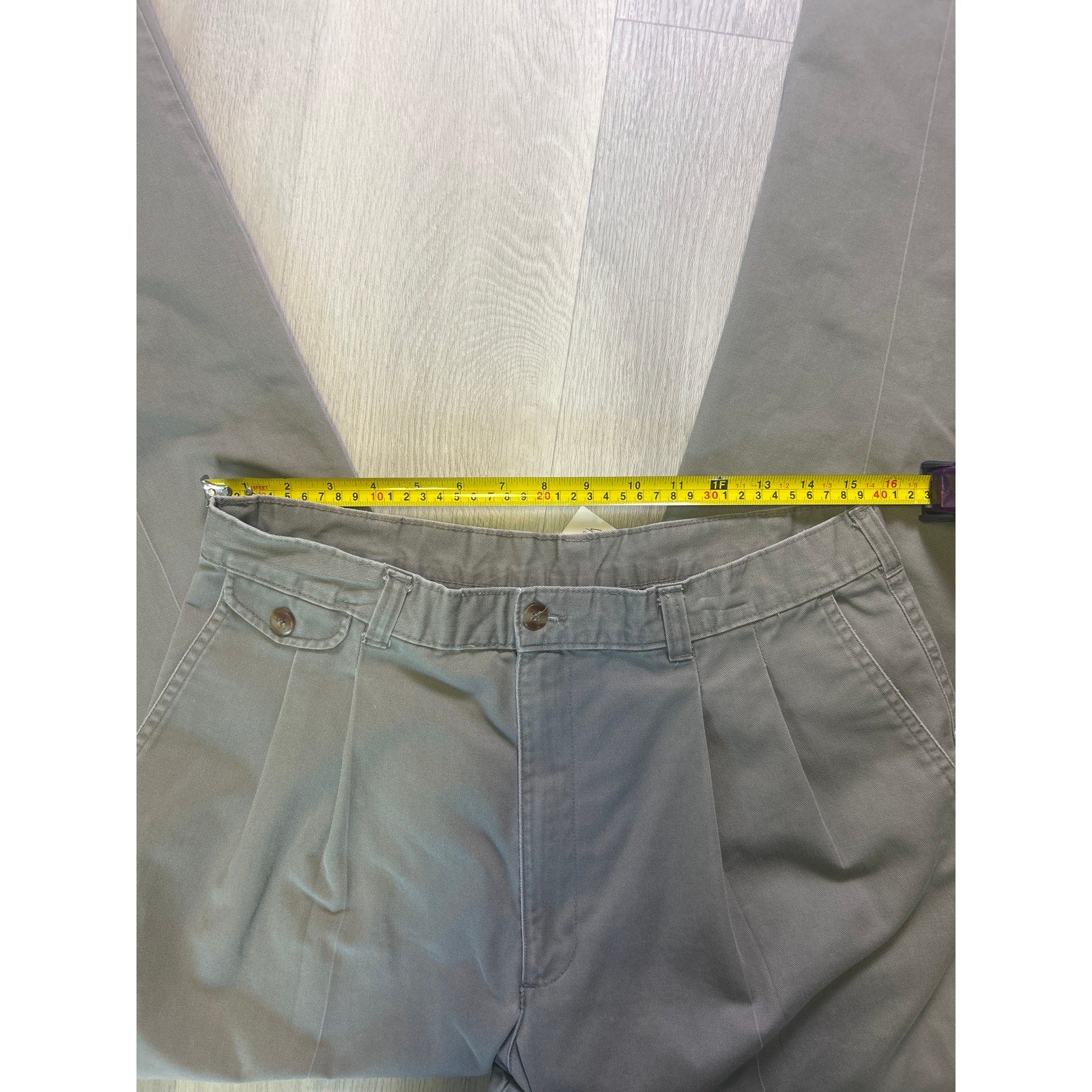 McGregor Gray Straight Leg Ankle Pants Casual Men's Size 31?