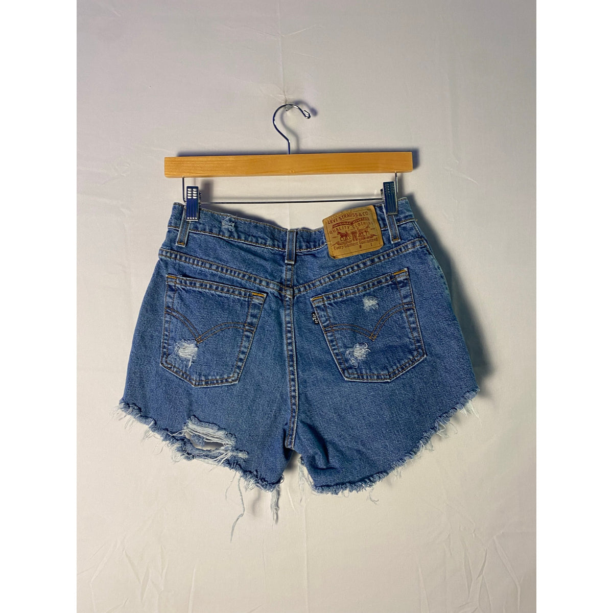 Vintage 90s Levi’s Black Tab Blue Denim Cut Off Distressed Shorts Women's Large