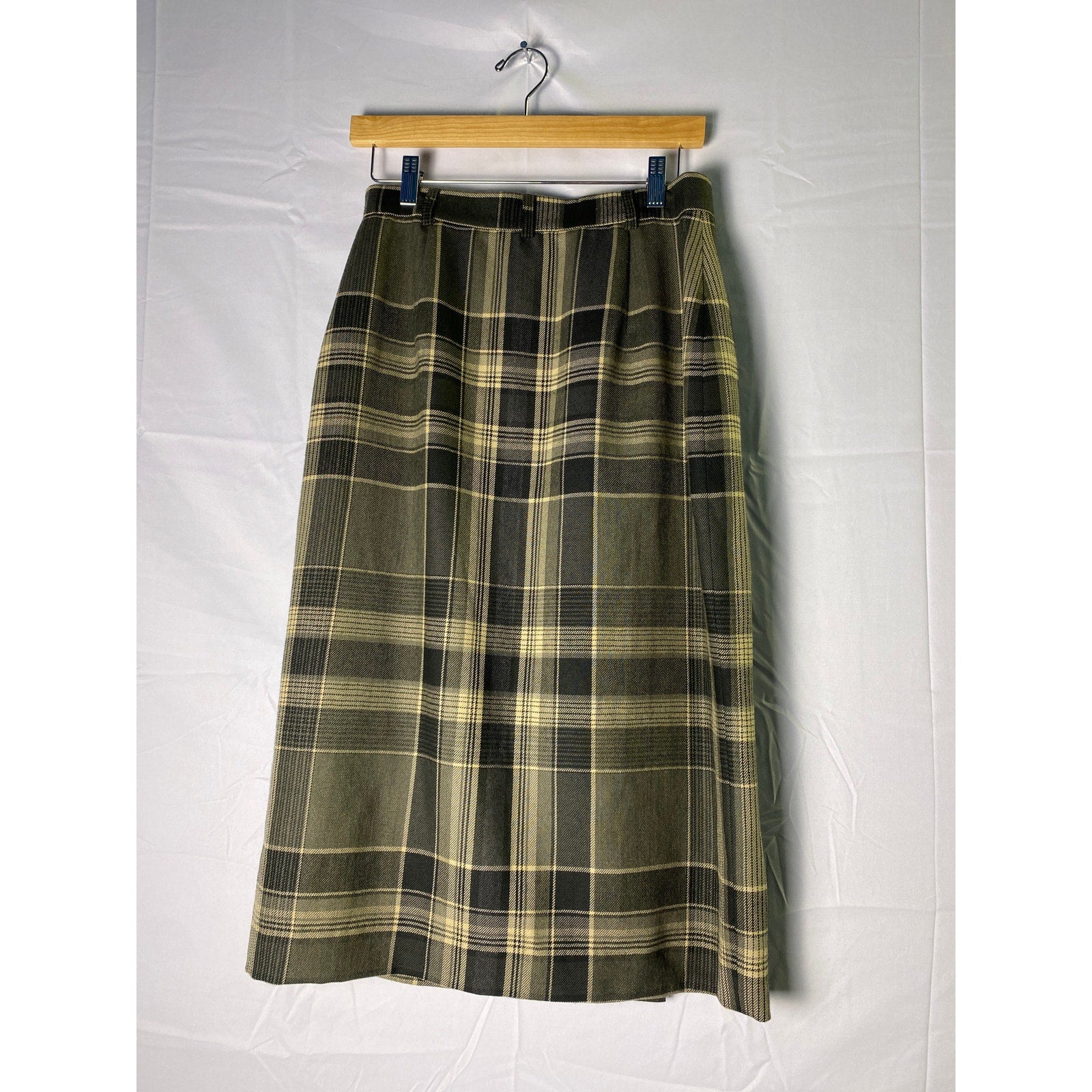 Vintage Lauren Ralph Lauren 100% Wool Green Plaid Midi Skirt Women's Size 10