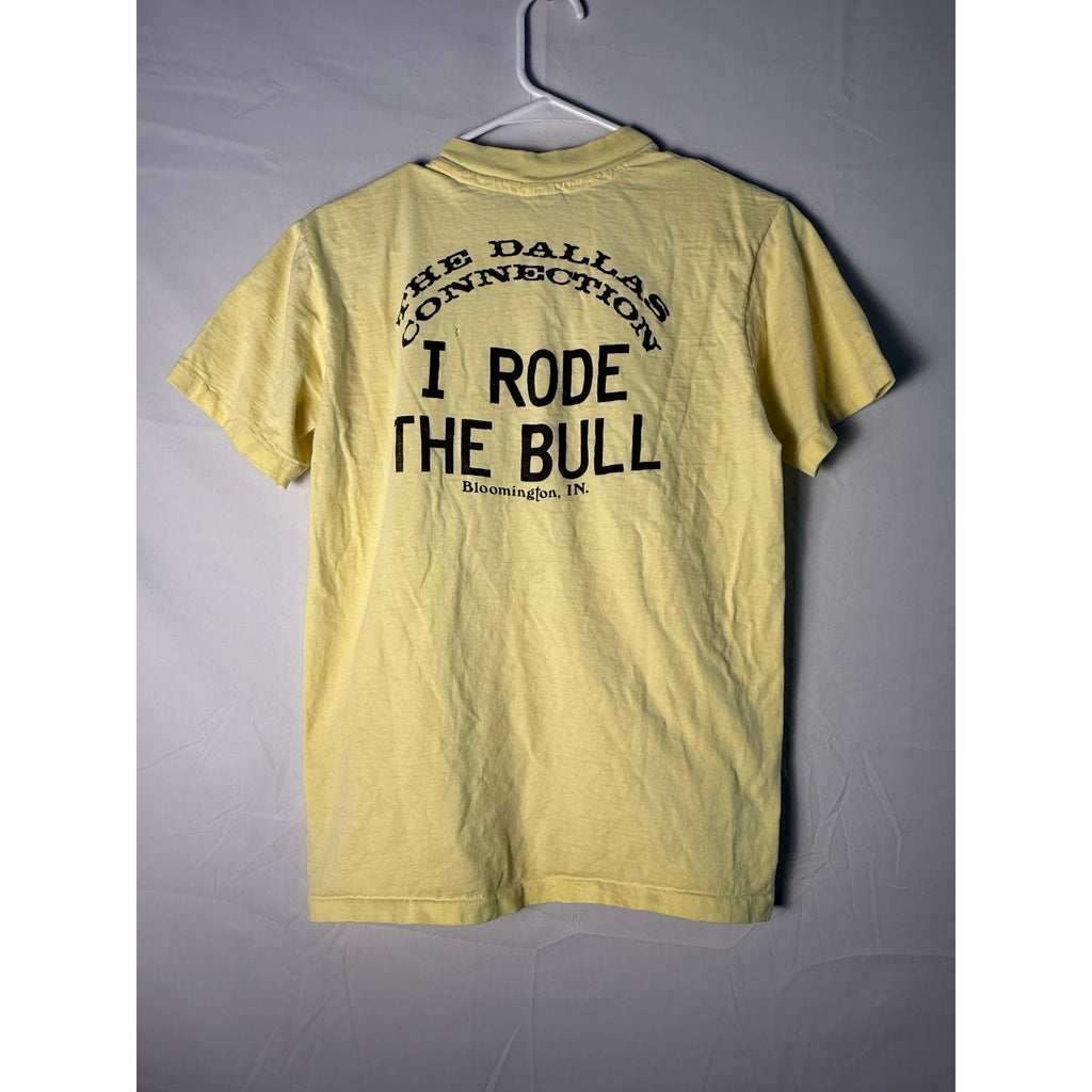 Hanes "I Rode the Bull" The Dallas Connection Graphic Print Yellow Shirt Medium