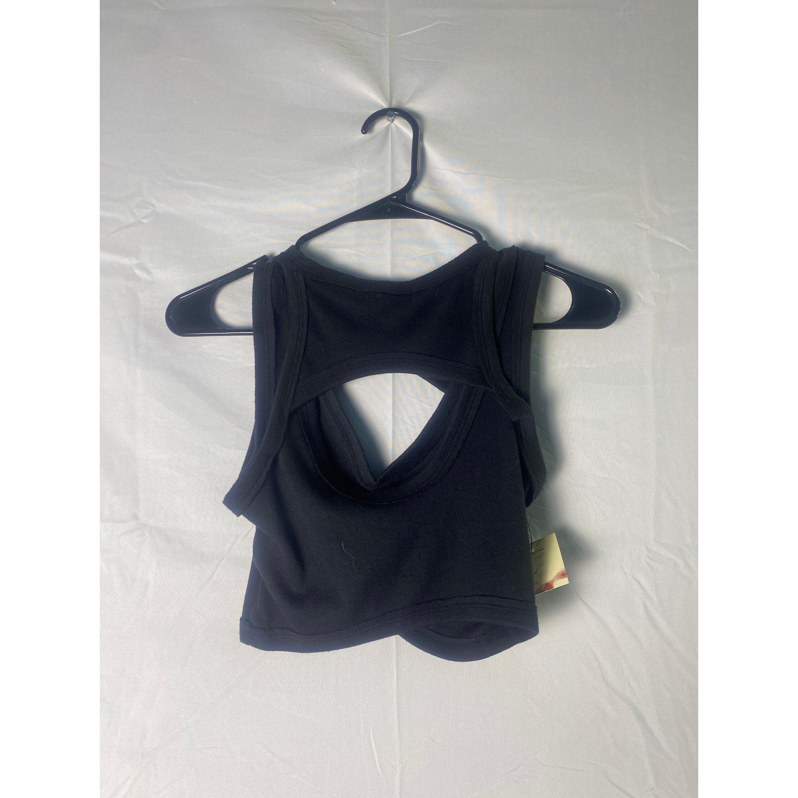 Urban Outfitters Black Cold Shoulder Cut-Out Knit Crop Top Women's Size Medium
