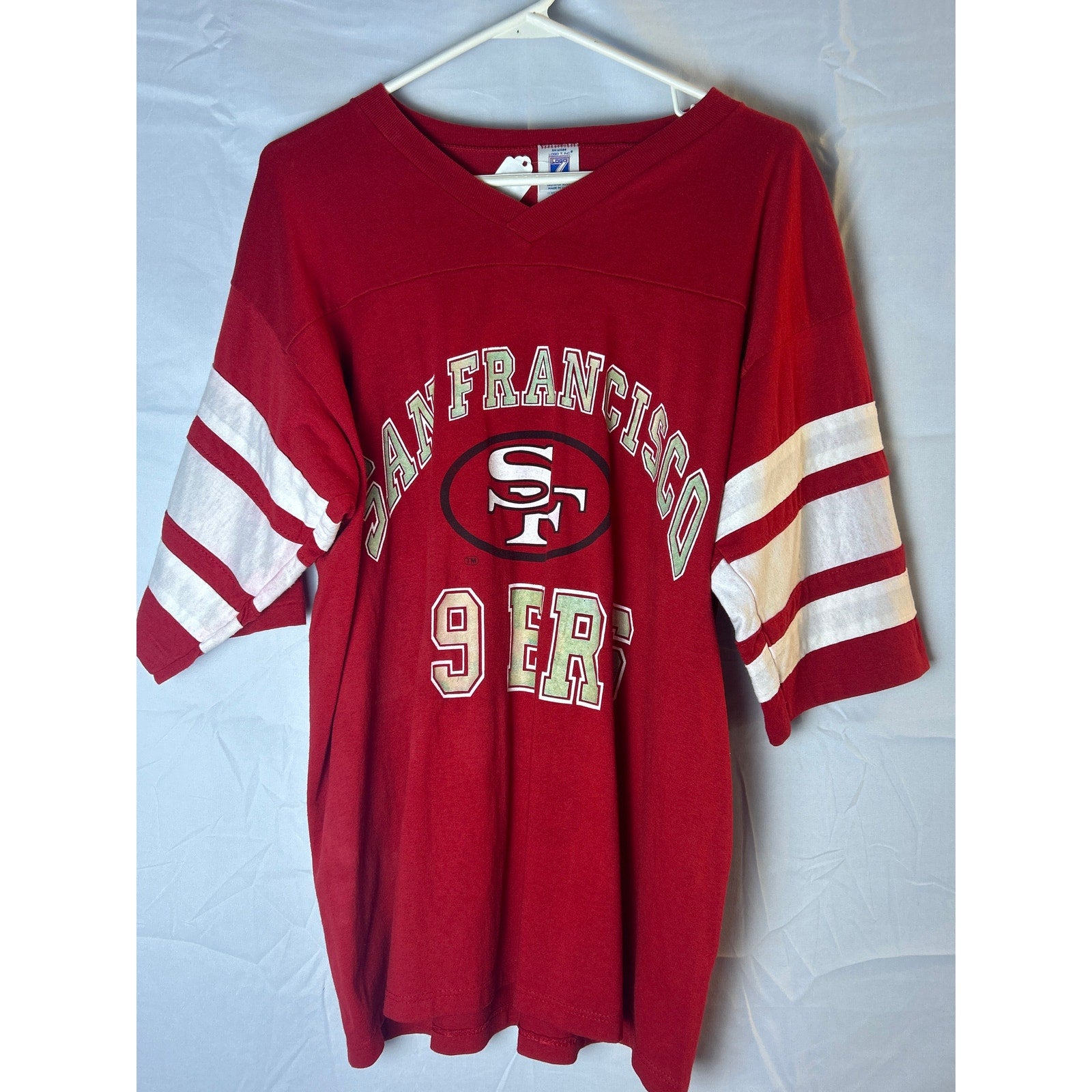 Logo 7 SF San Francisco 49ERS Red White V-neck Shirt Men's Size Large