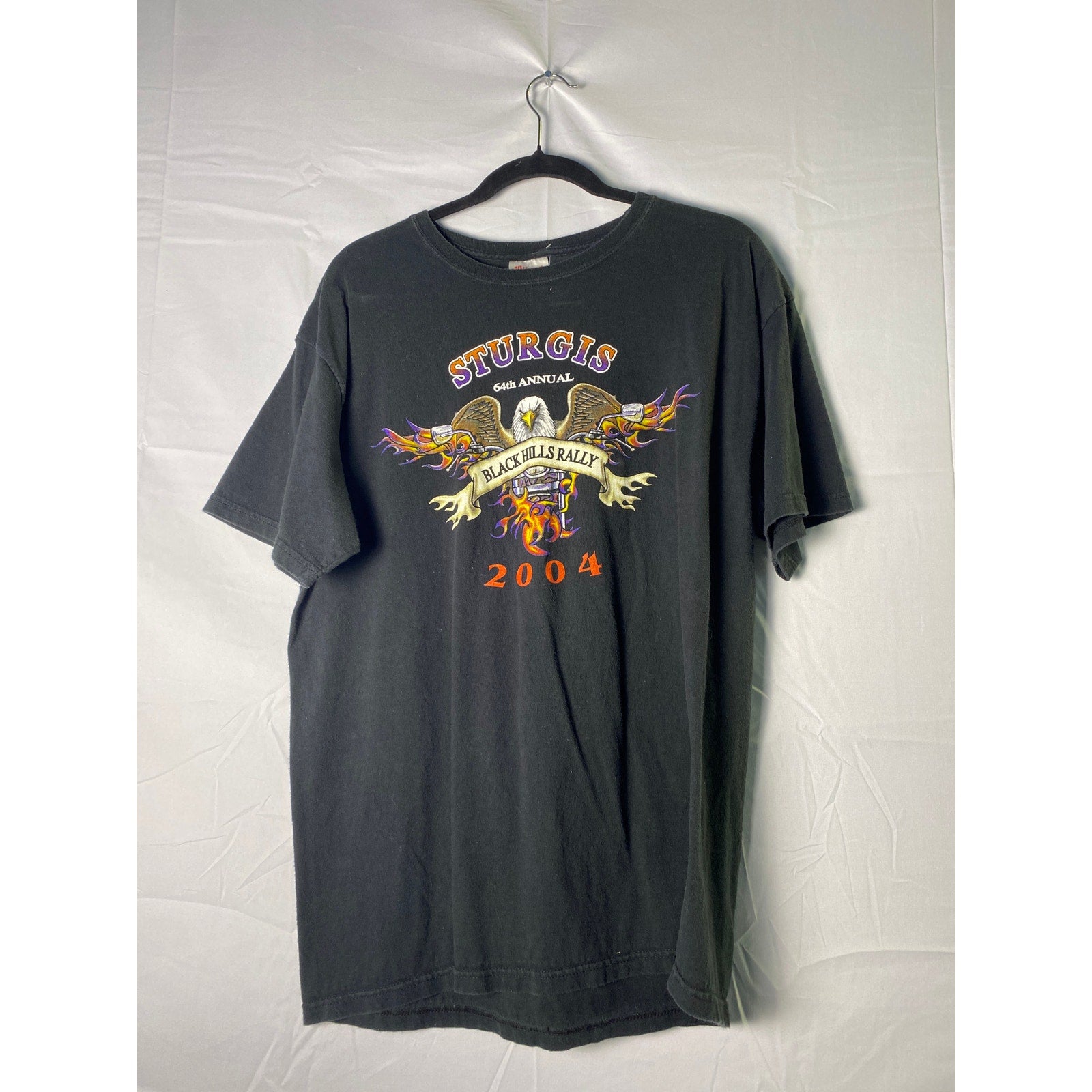 Hanes 04 Sturgis A Biker Tradition USA 64th Annual Black Hills Rally Shirt Large