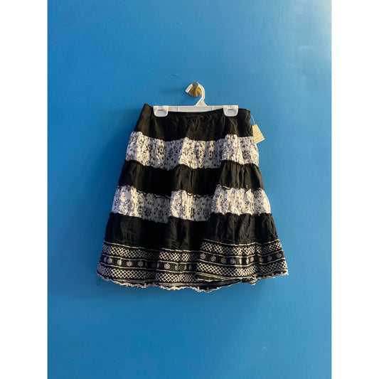 Y2K Joe Benbasset Black White Cotton Floral Tiered Flare Skirt Womens Size Small