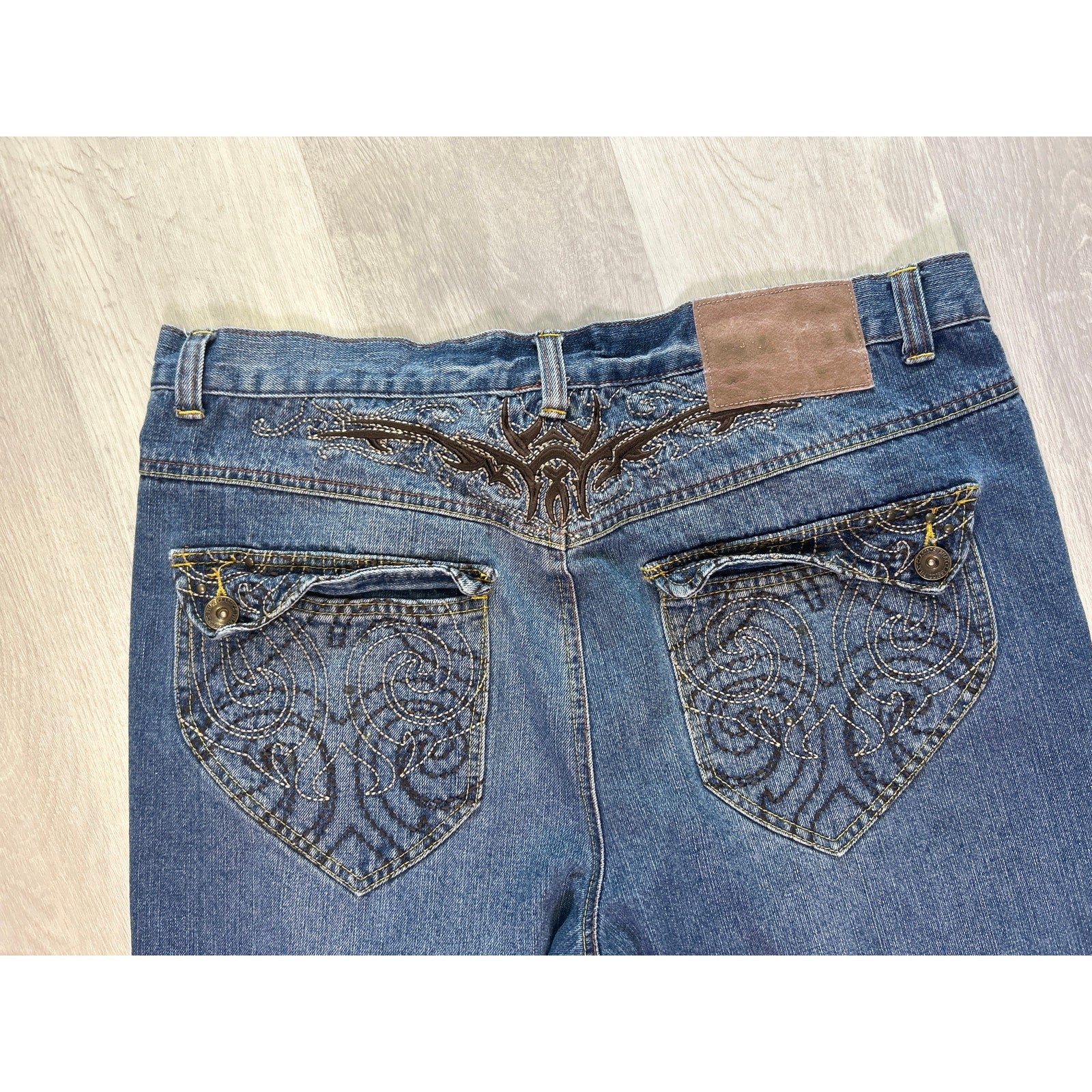 Vintage  Phat Farm Blue Denim Straight Leg Medium Wash Men's Size 40/32