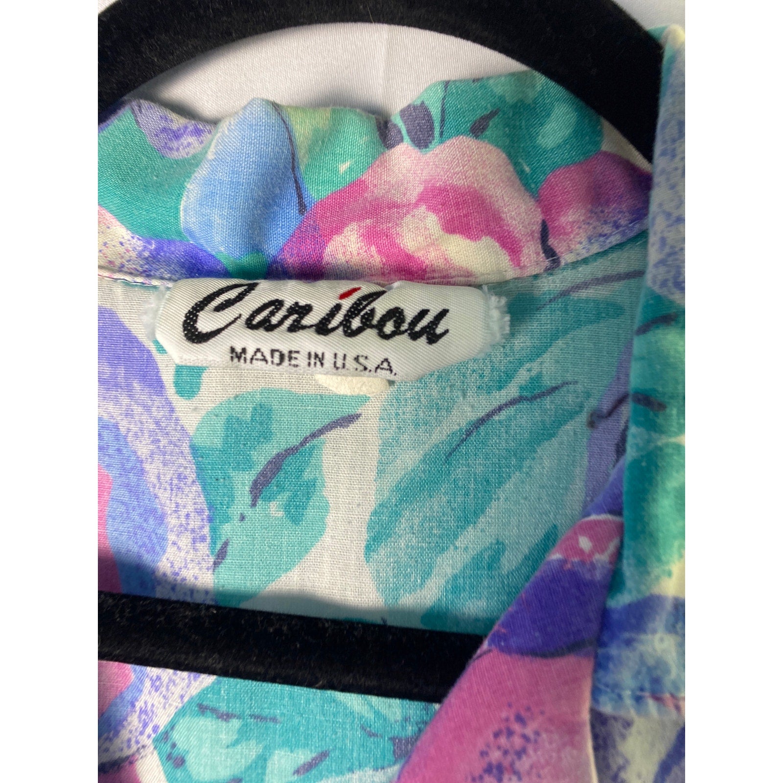 Vintage 80s Caribou Blue Green Pink Watercolor Floral Print Short Sleeve Blouse