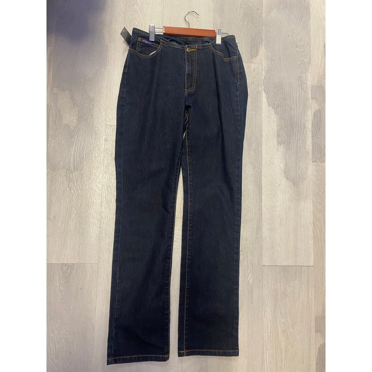 FUBU Ladies Classic Jeans Straight Leg Dark Wash 5-Pockets Junior Size 11/12