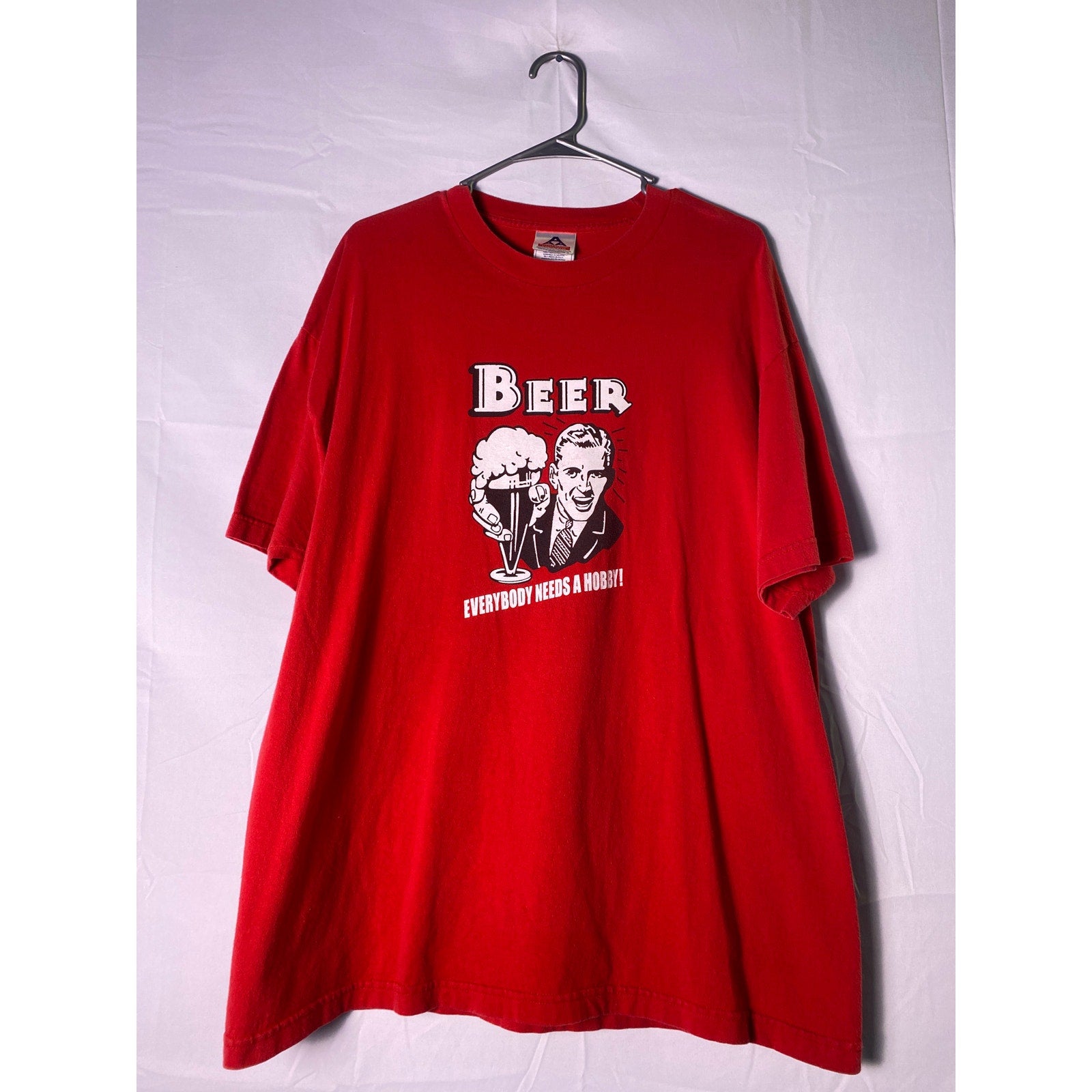 Alstyle Apparel & Activewear BEER! Everybody needs a Hobby! Red T-shirt Size XL