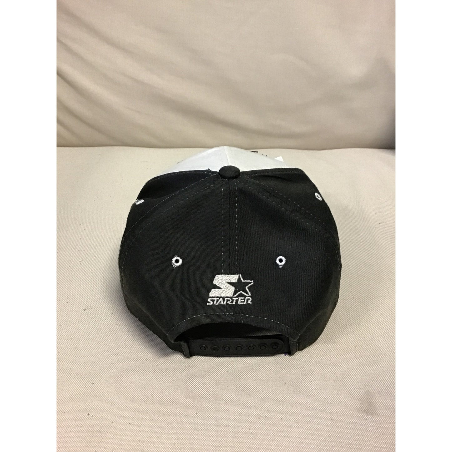 Vintage Chicago Bulls 1996 World Champions Starter The Right Hat Cap Snapback