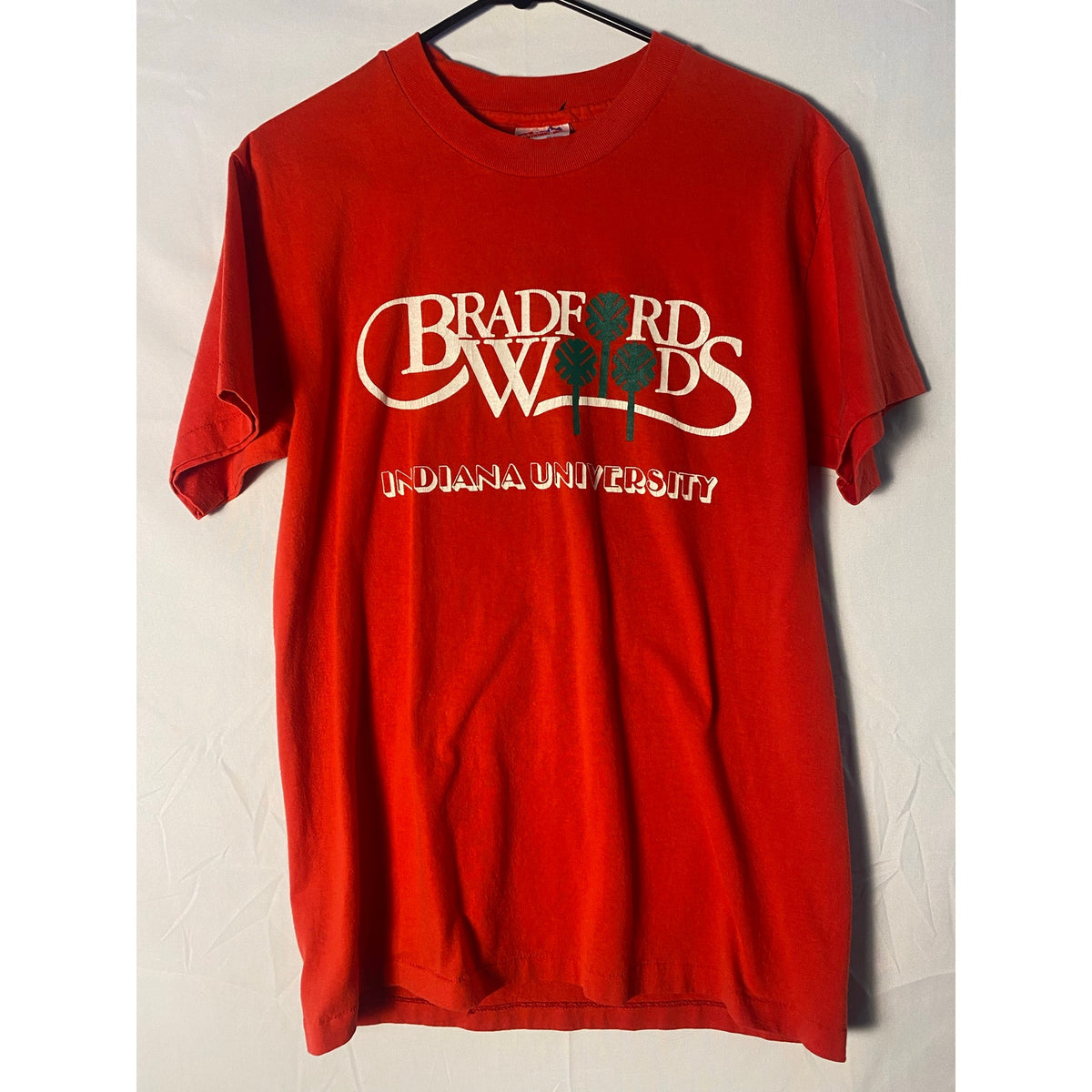 Hanes Bradford Woods IU Indiana University Graphic Print Red Shirt Men's Medium