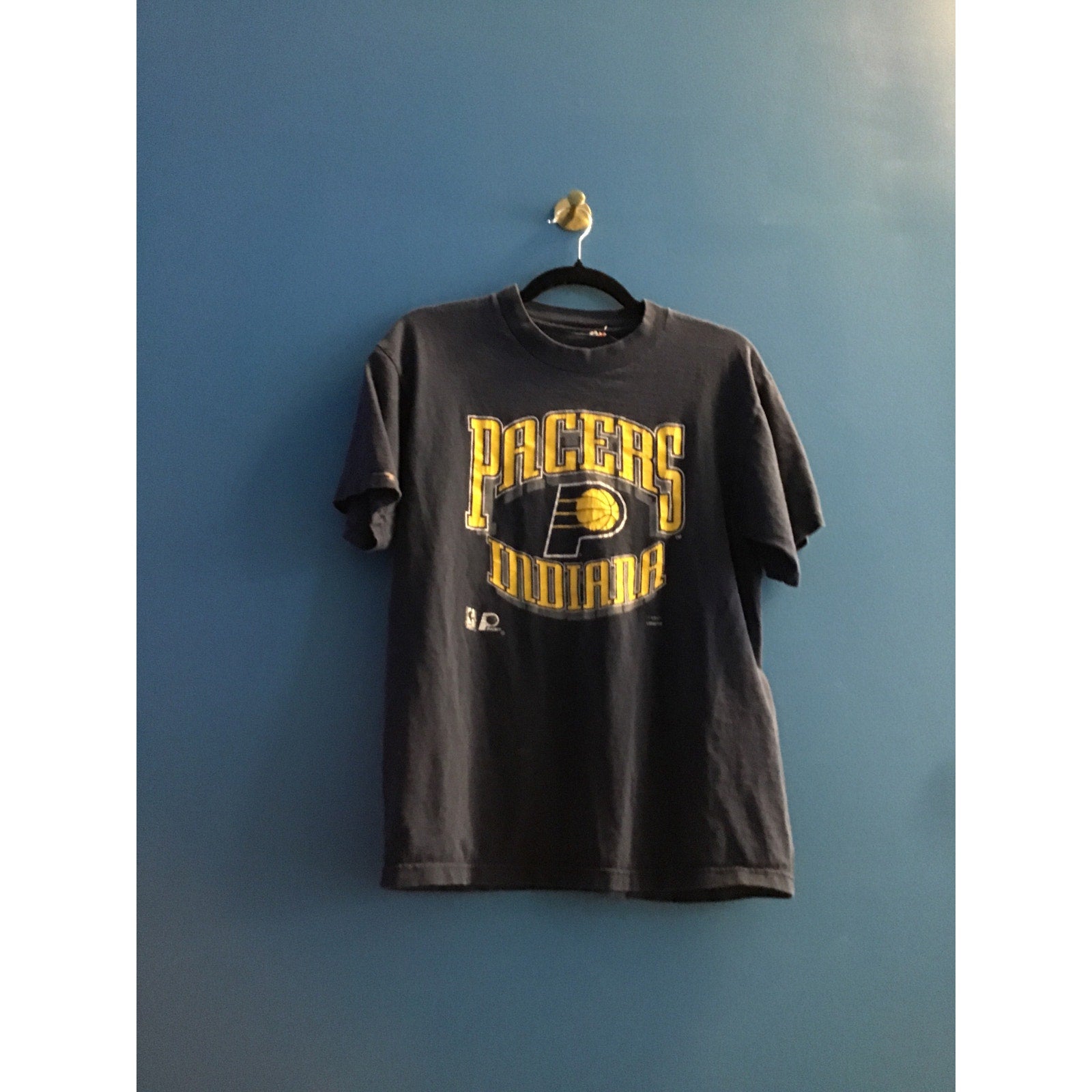Vintage NBA Indiana Pacers Graphic Print Black T-shirt Men's Size Medium