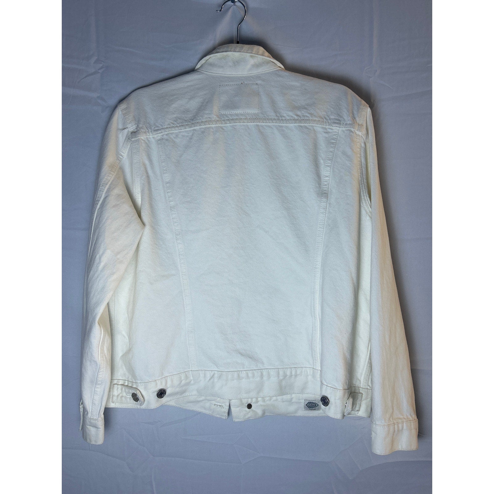 Lucky Brand Button Up White Denim Trucker Jacket Chest Pockets Men's Size XL
