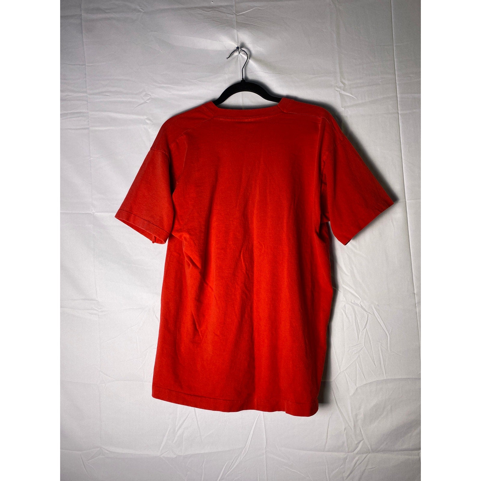 Fruit of the Loom Official Indiana Hoosiers Fan Shirt Adult Size Large