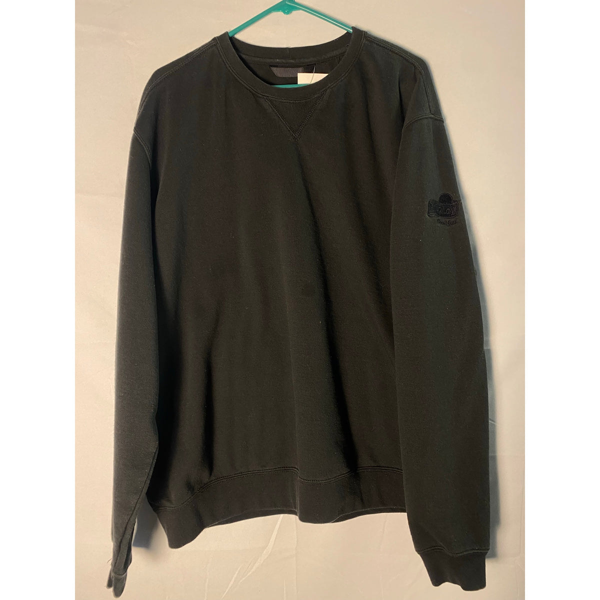 Black Carhartt Crewneck w/Frito-Lay Embroidery (minor stain on torso)