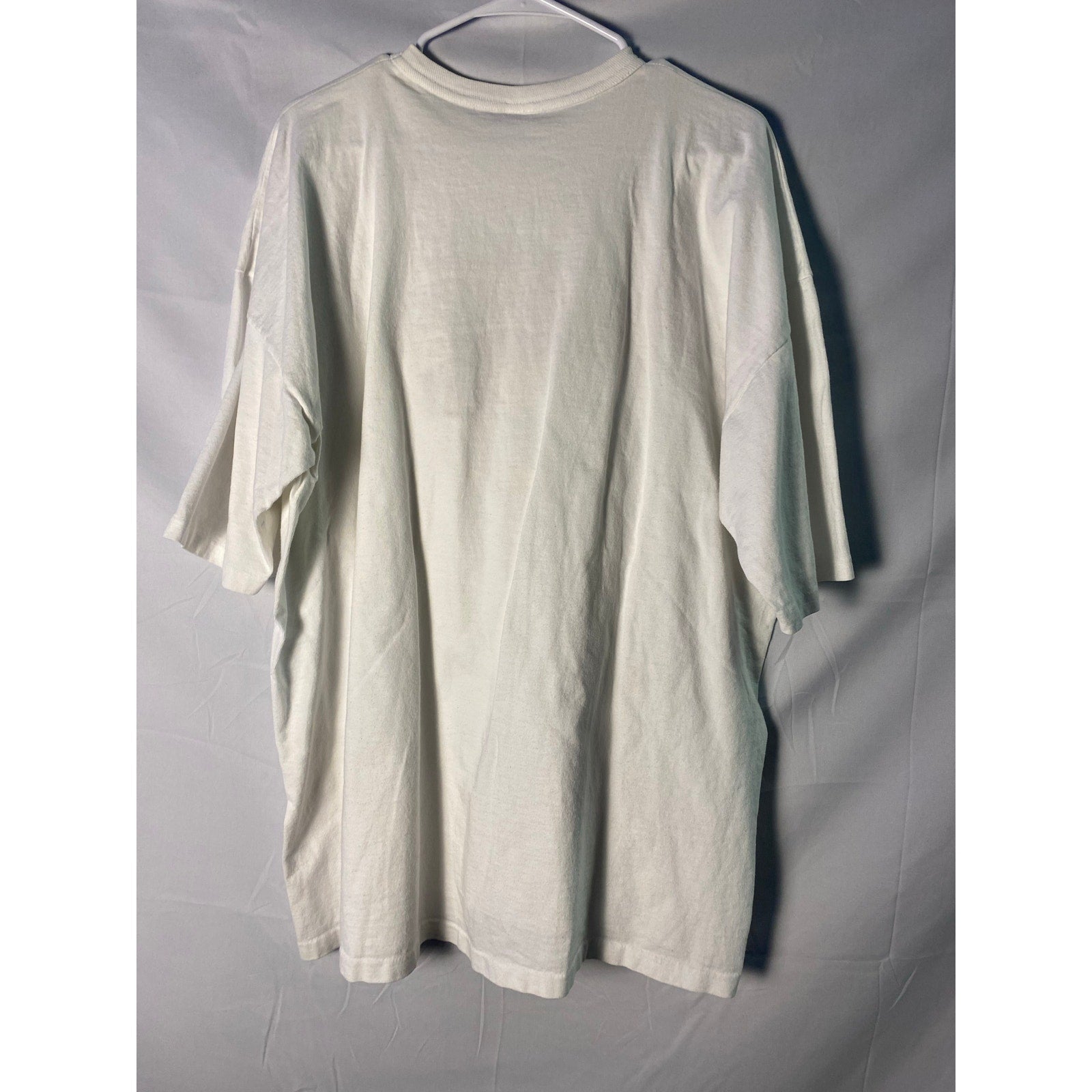 Logo 7 NBA Lakers Los Angeles Embroidered White T-shirt Men's Size XXL Crewneck