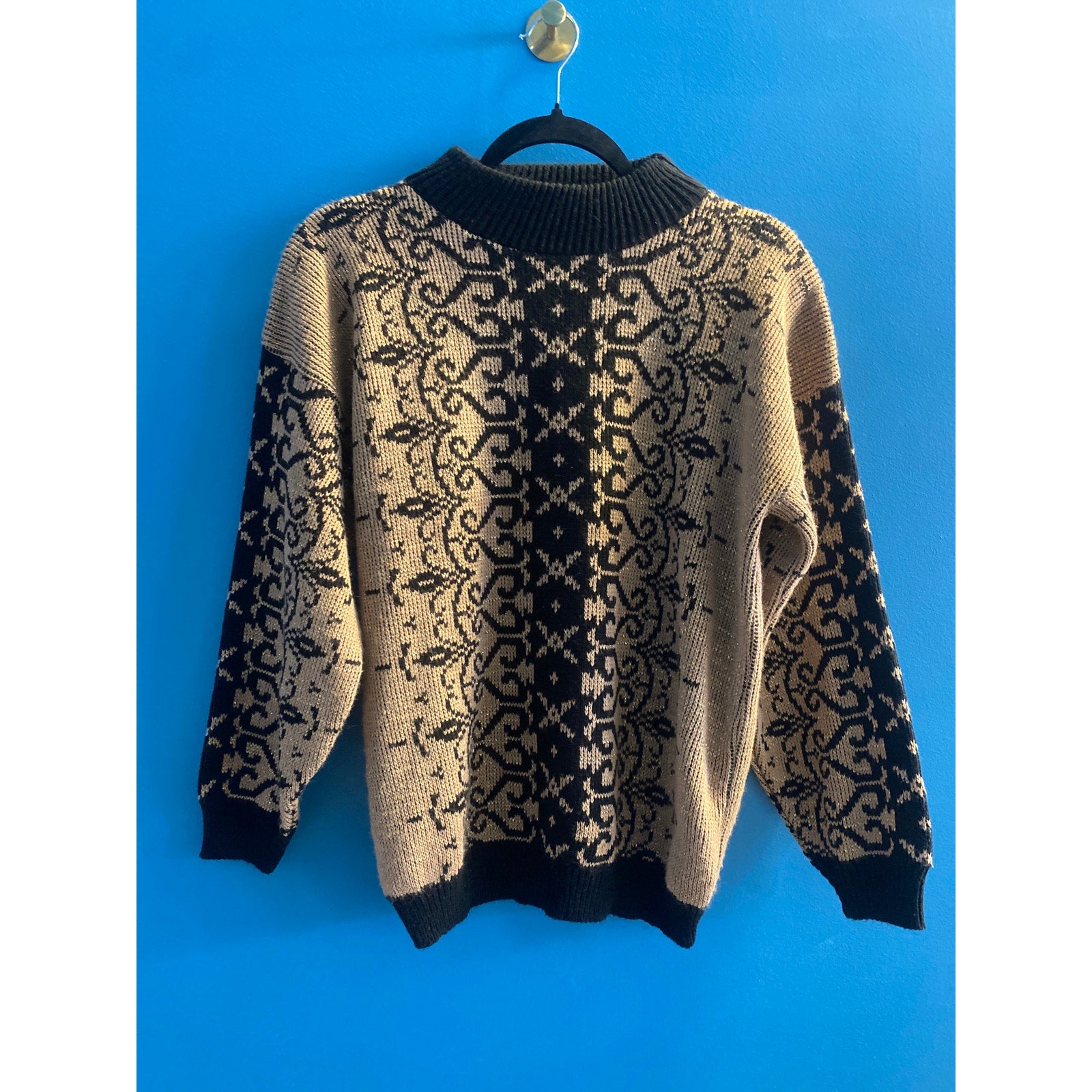 Vintage Arielle Metallic  Beige Black Sweater Icelandic Knit Pattern Small