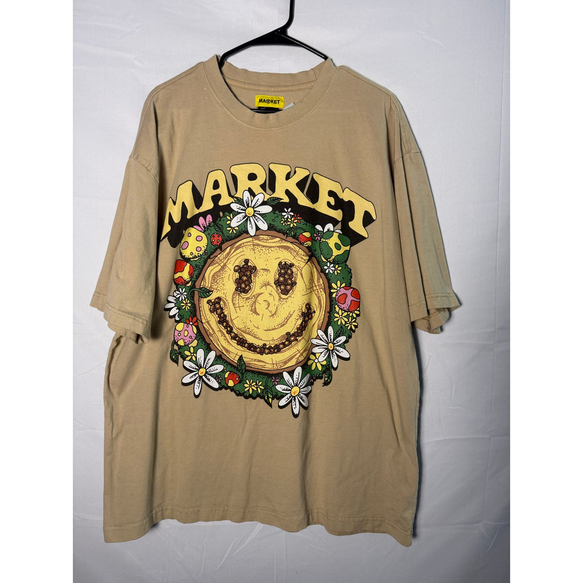 Market Nature Smiley Floral Print Beige Shirt Men's Size XL Crewneck