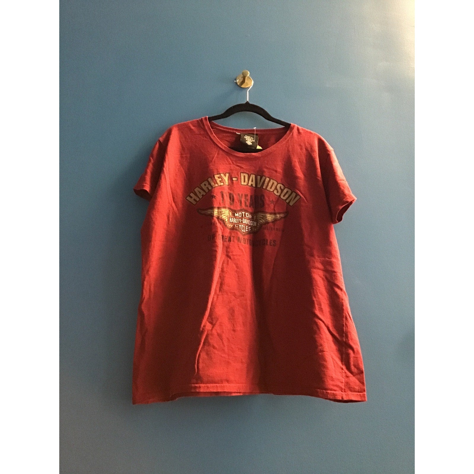 Harley Davidson 110 Years of Great Motorcycles Red Tee Shirt Women's Size L/XL