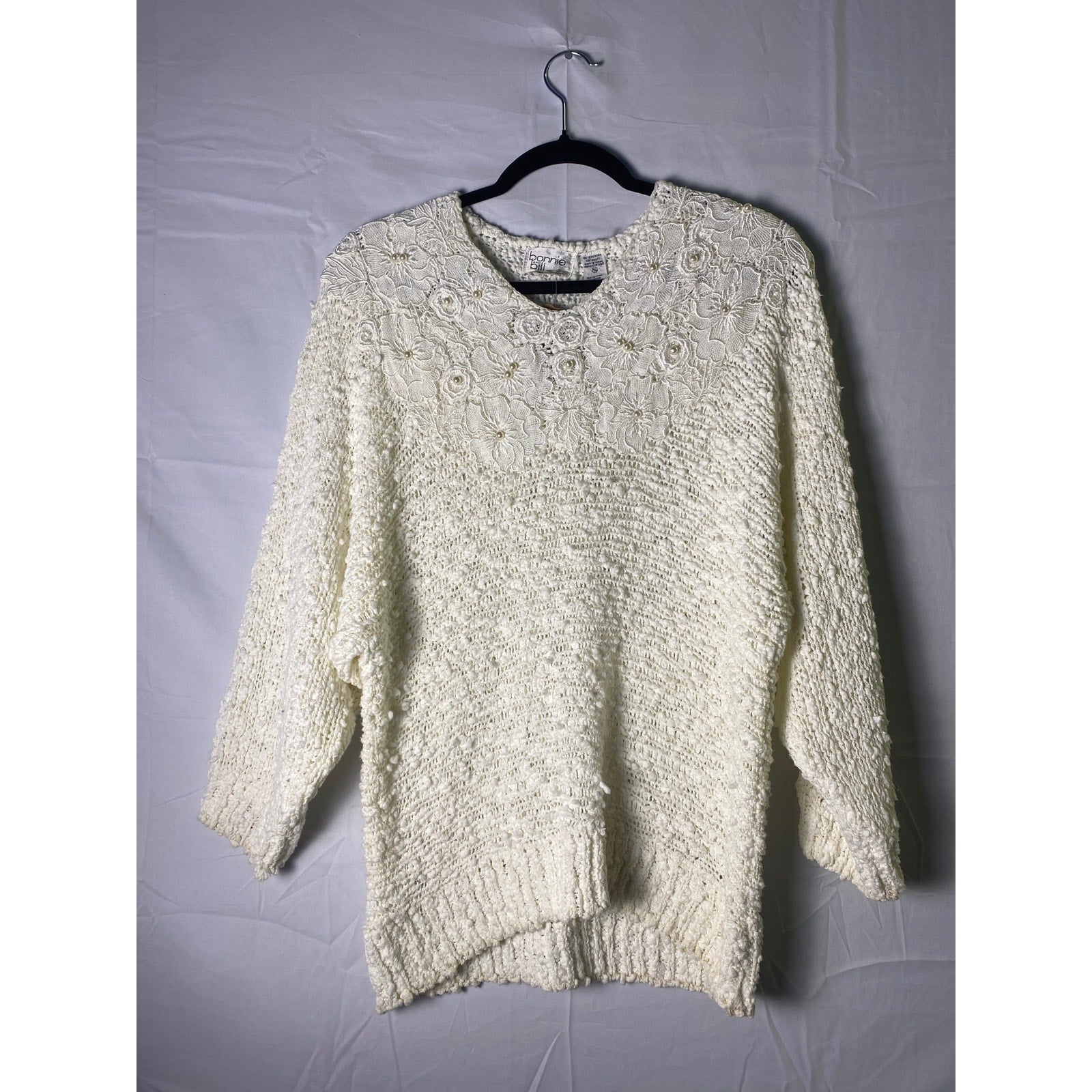 Bonnie & Bill White Floral Pearl V-neck Embellished Sweater Women's Size Medium