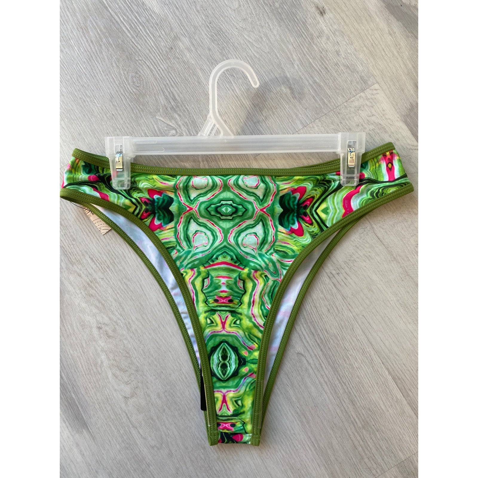 PRETTYLITTLETHING Green Marble Bikini Bottoms Women's Size 12 NWT